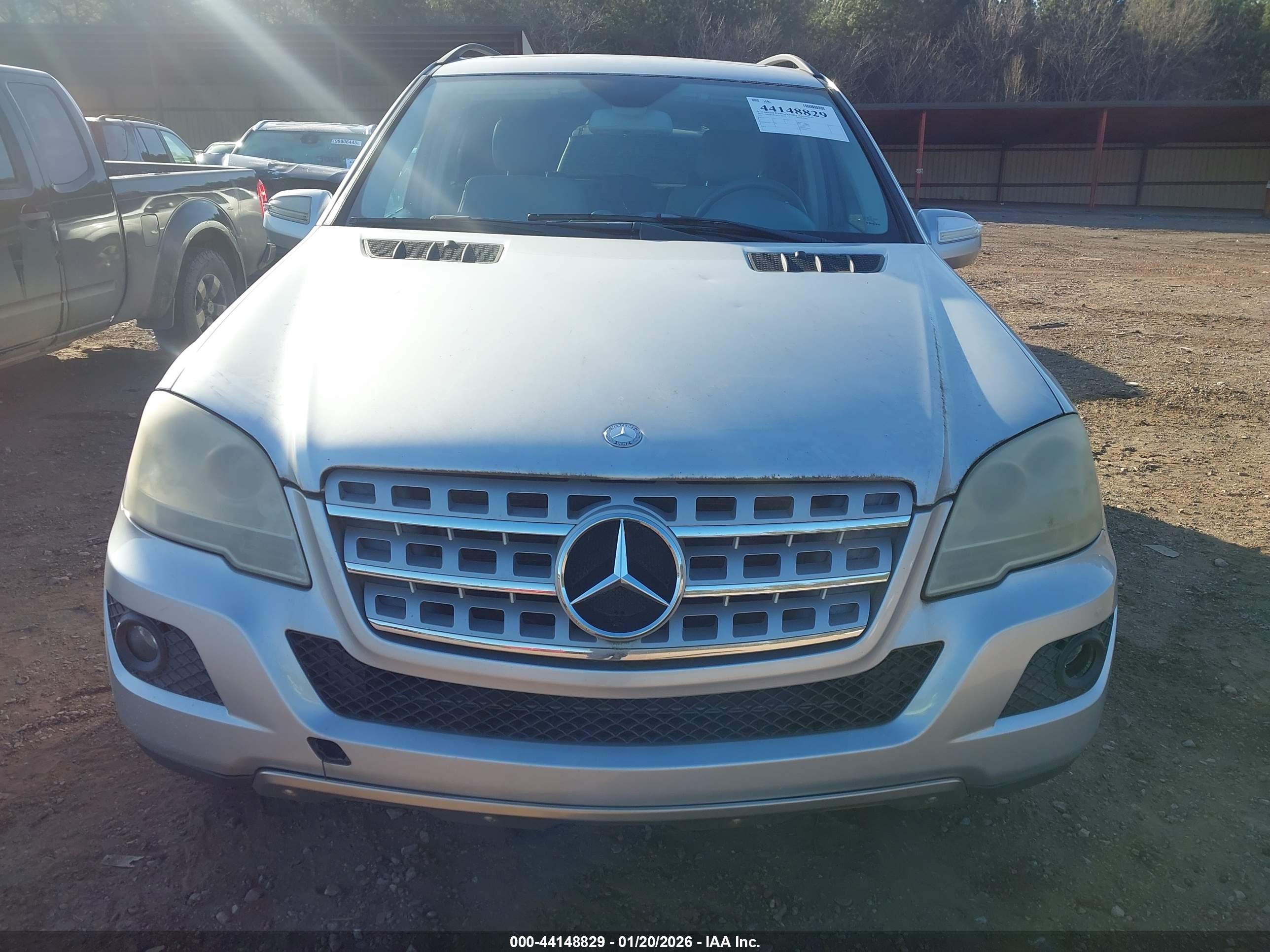 MERCEDES-BENZ ML image 6
