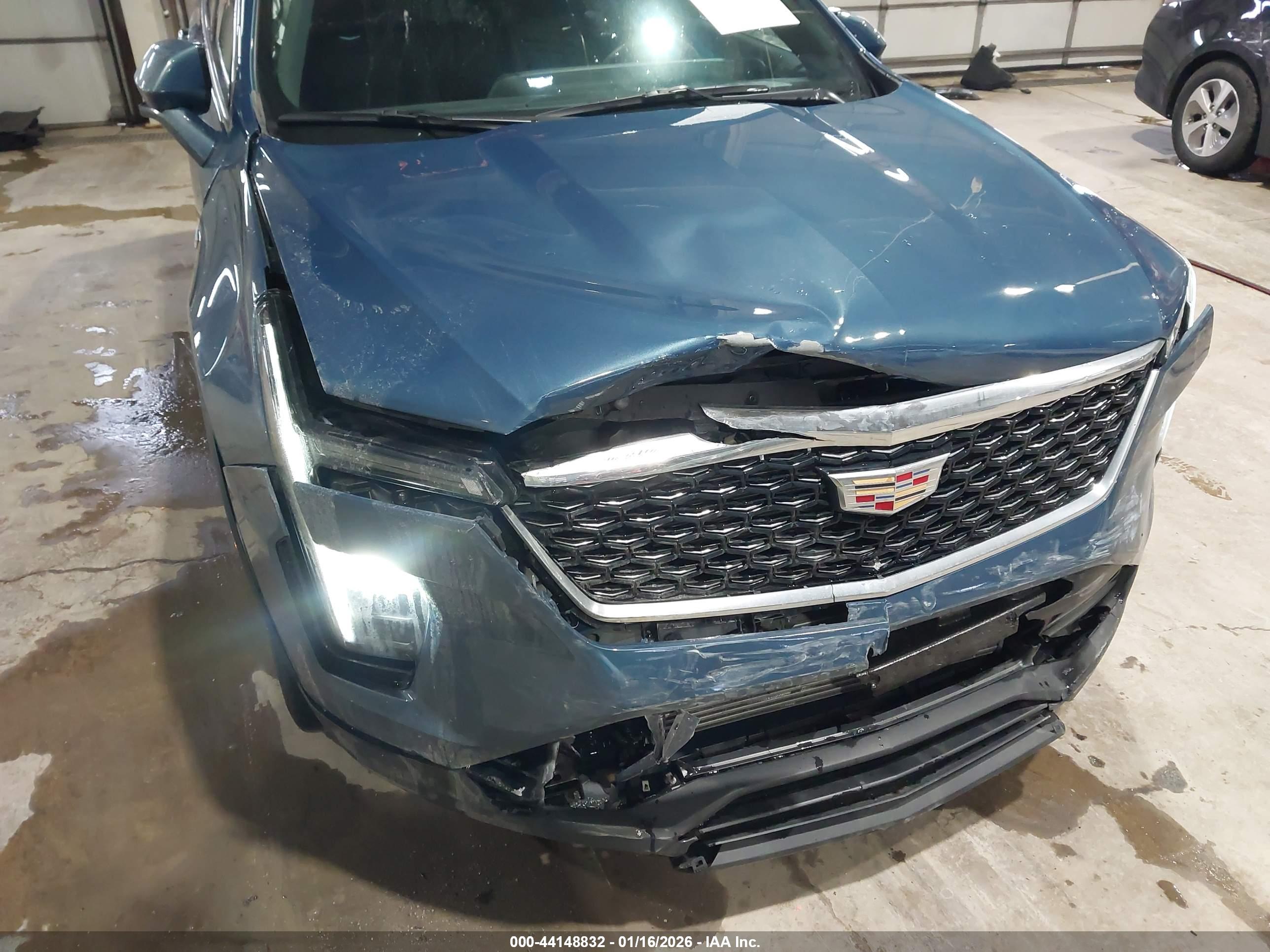 CADILLAC XT4 image 6