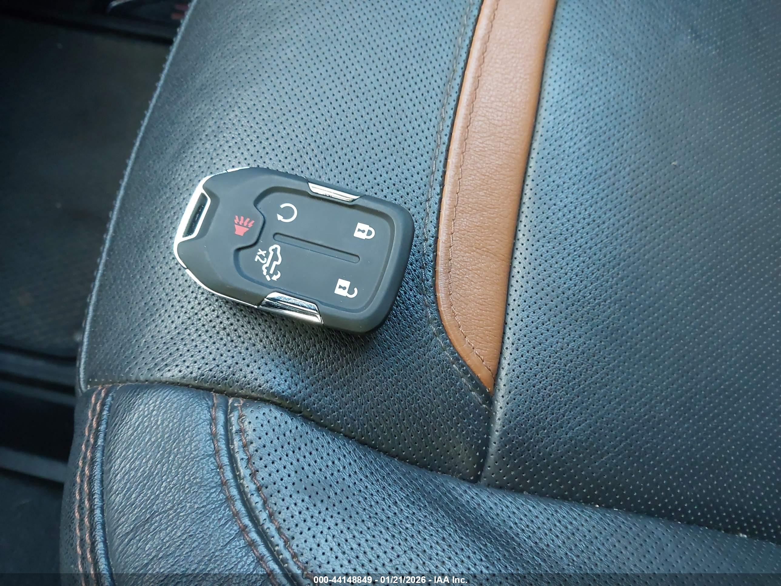 GMC SIERRA image 11