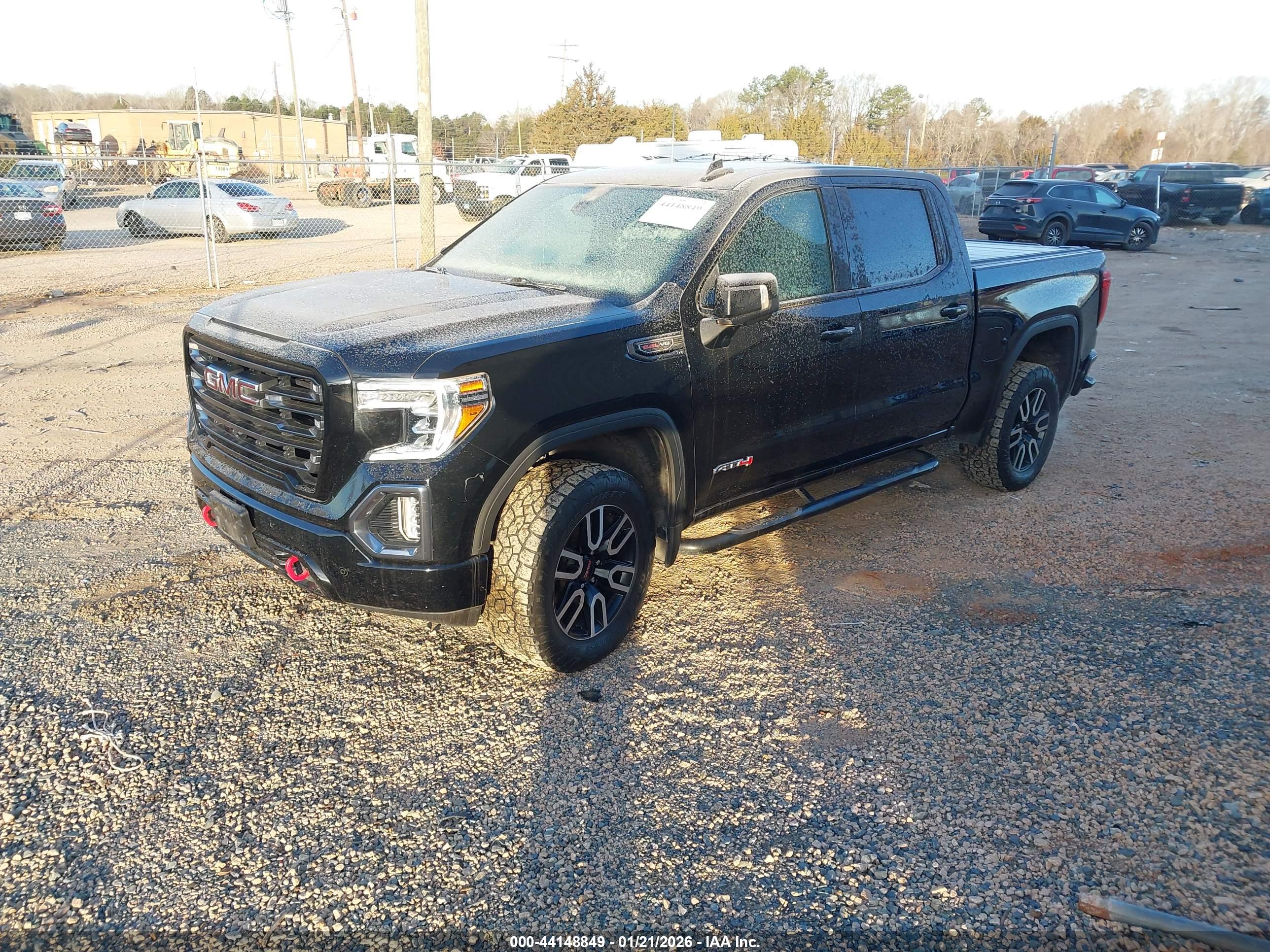 GMC SIERRA image 2
