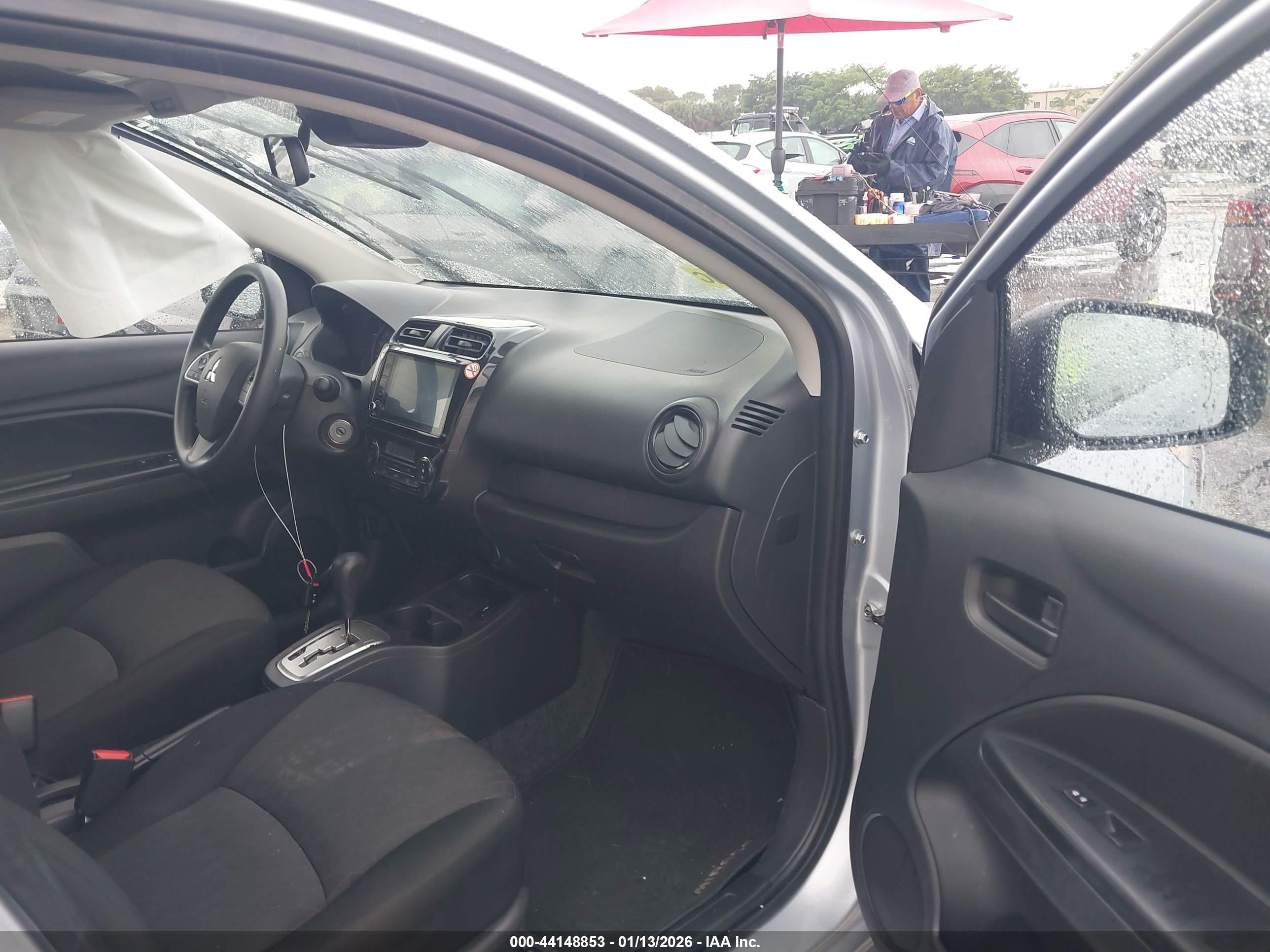 MITSUBISHI MIRAGE image 5