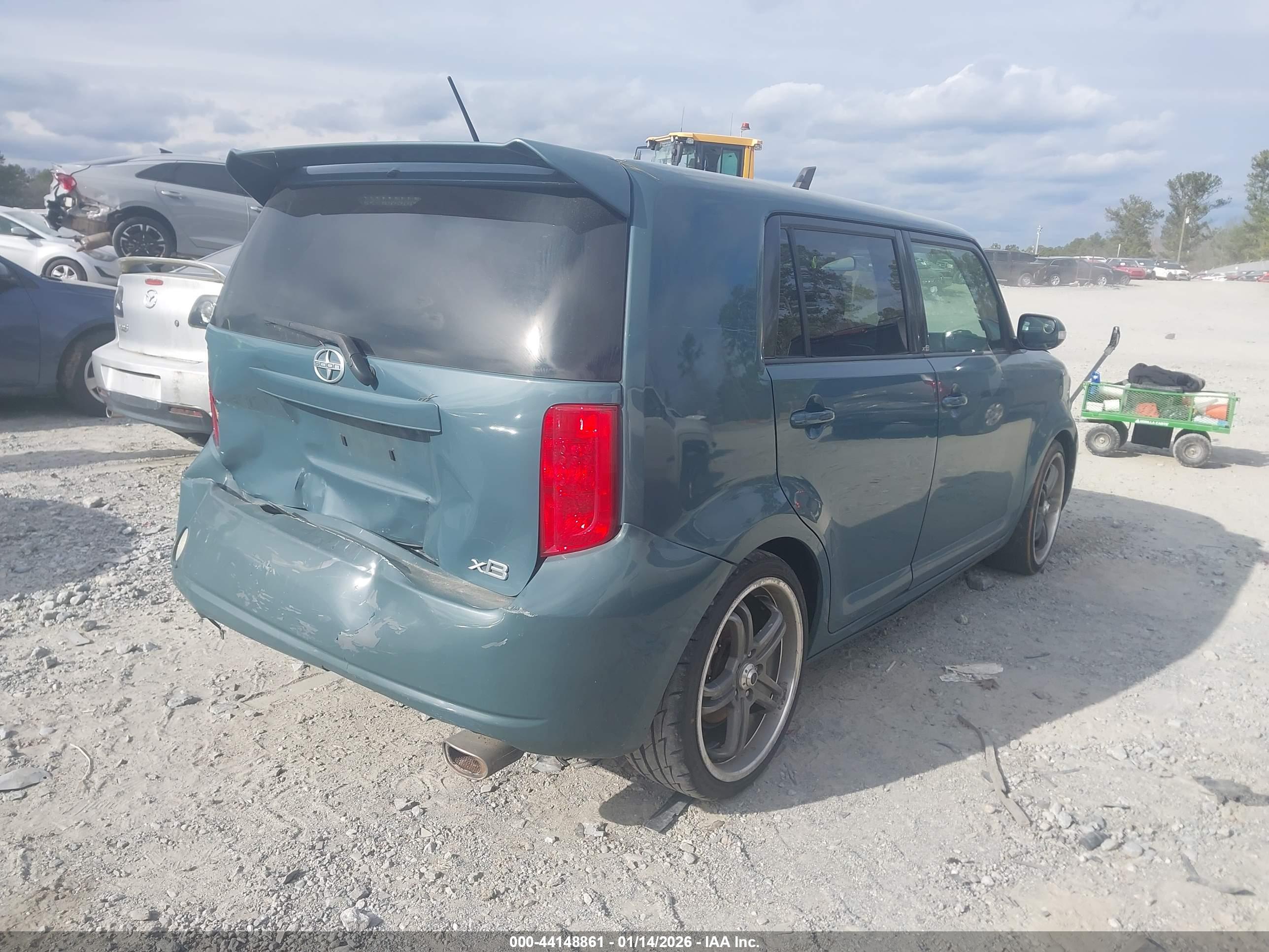 SCION XB image 4