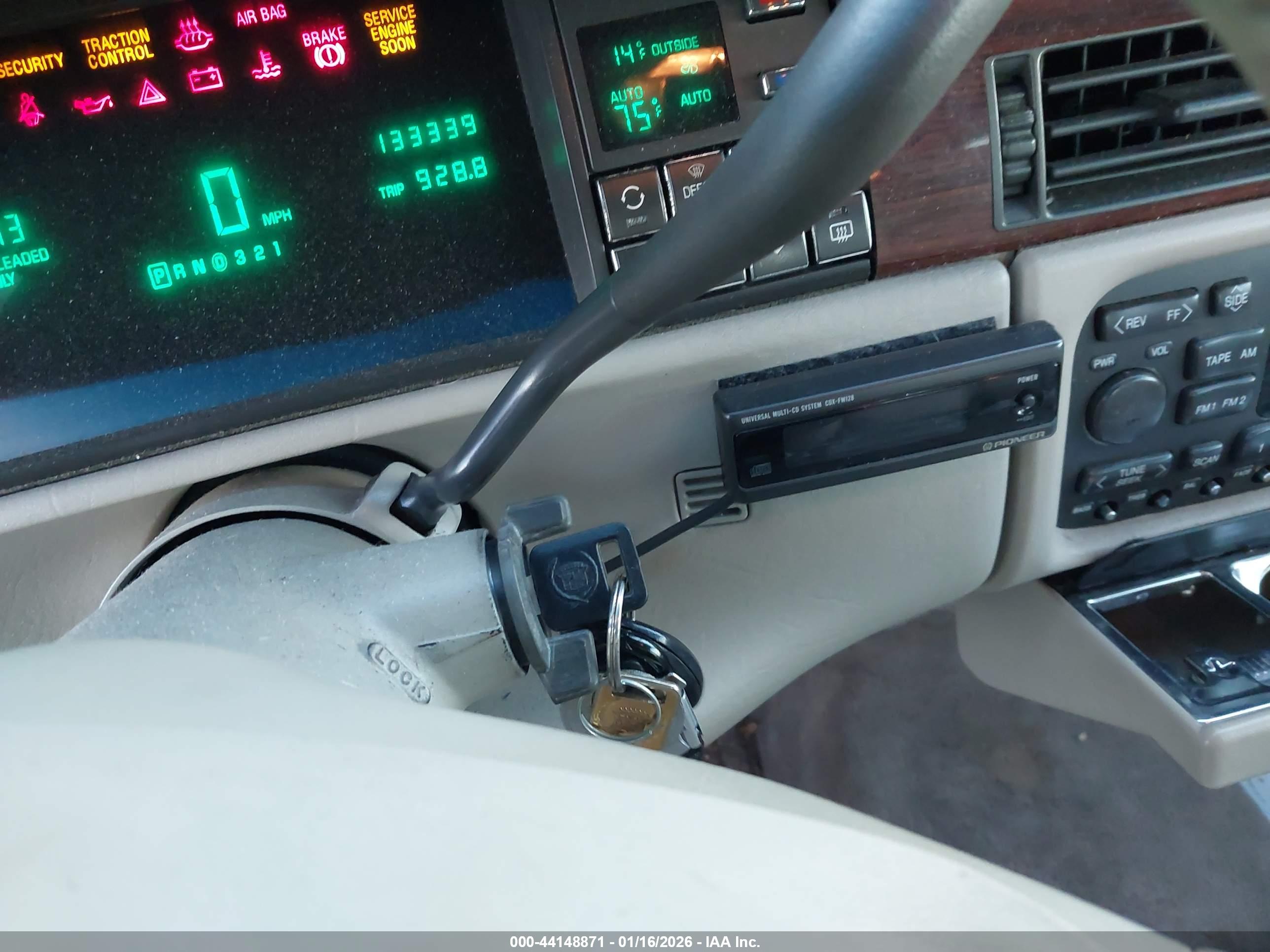 CADILLAC DEVILLE image 11