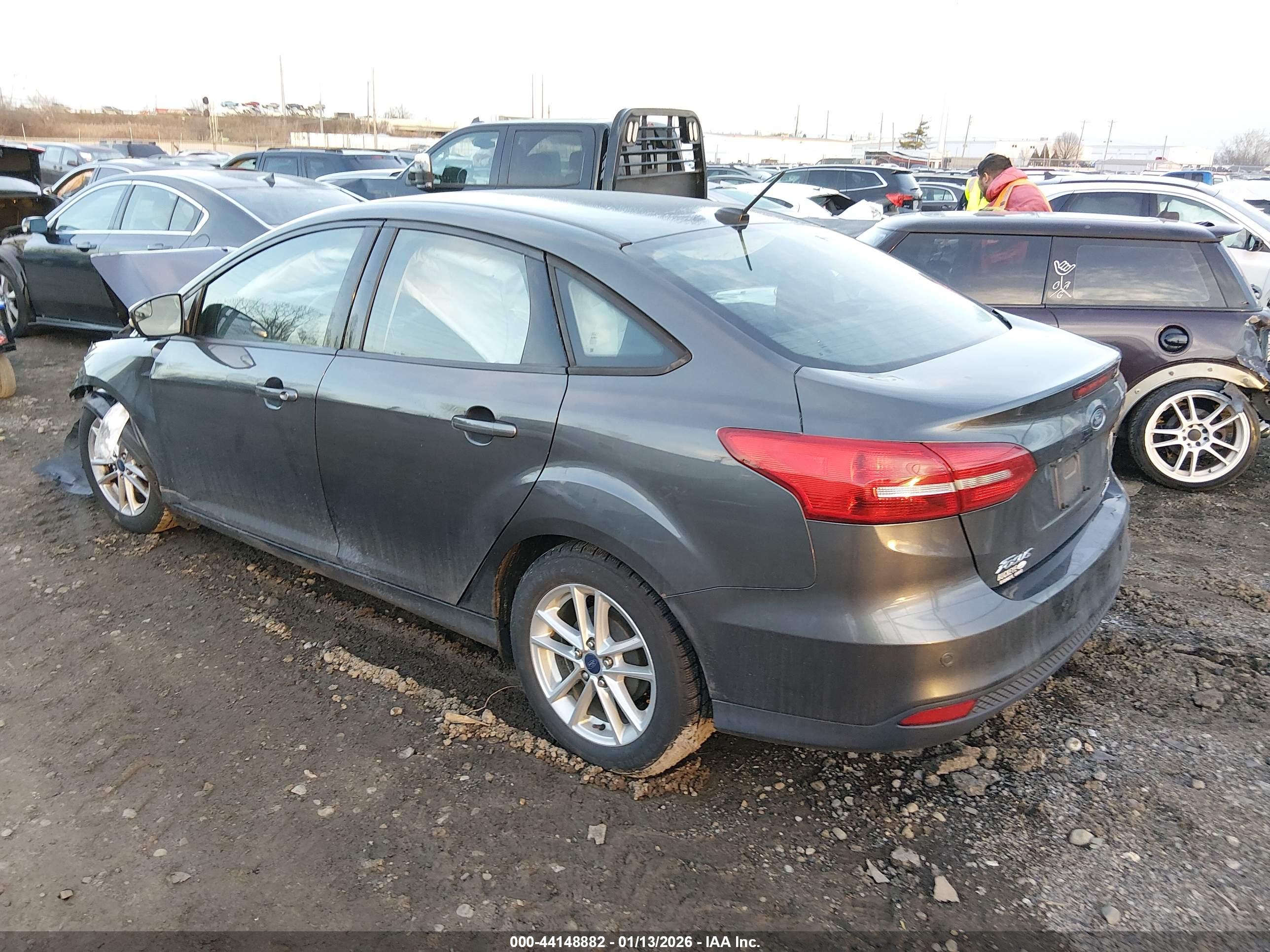 FORD FOCUS image 3