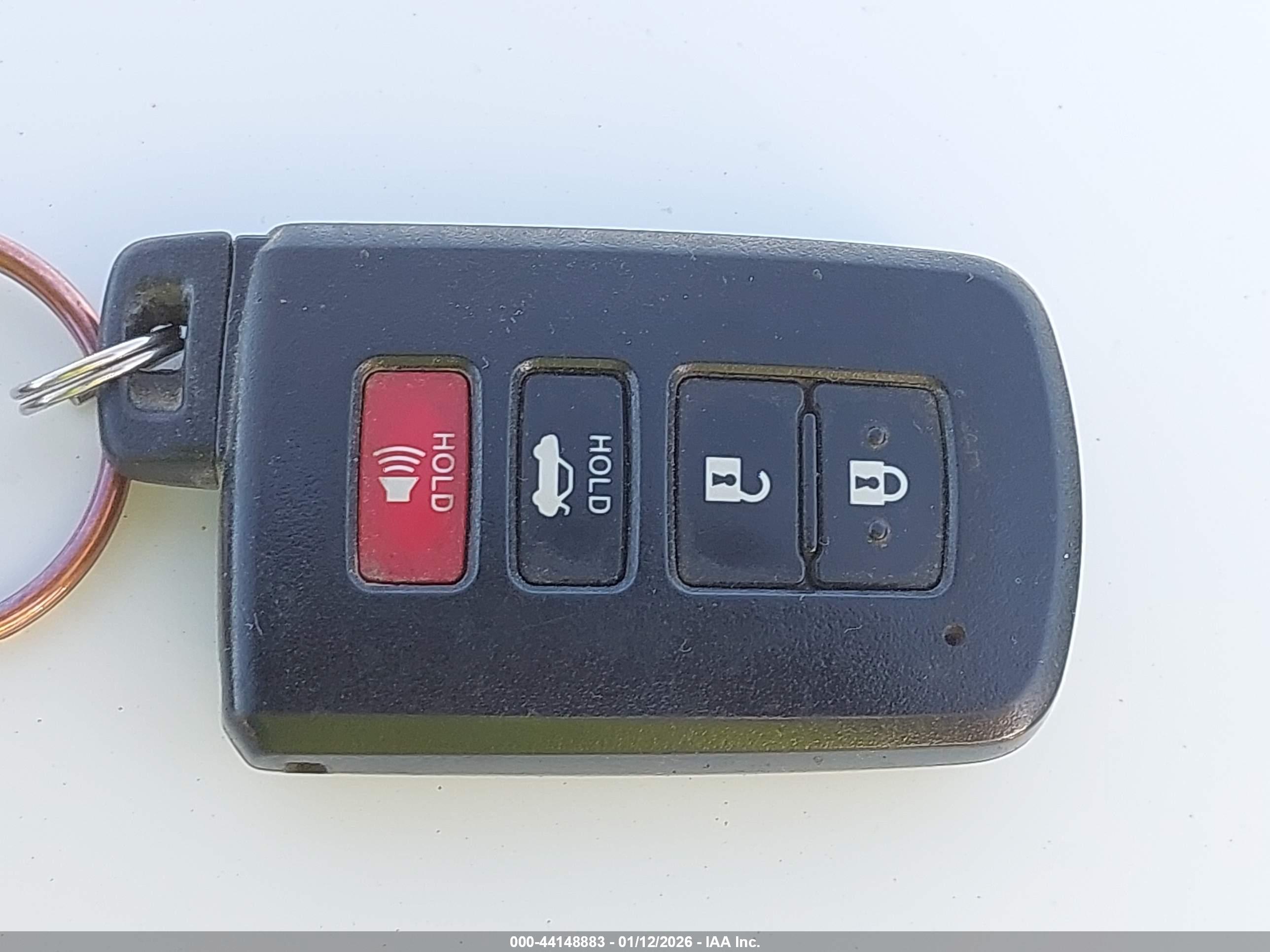 TOYOTA CAMRY image 11