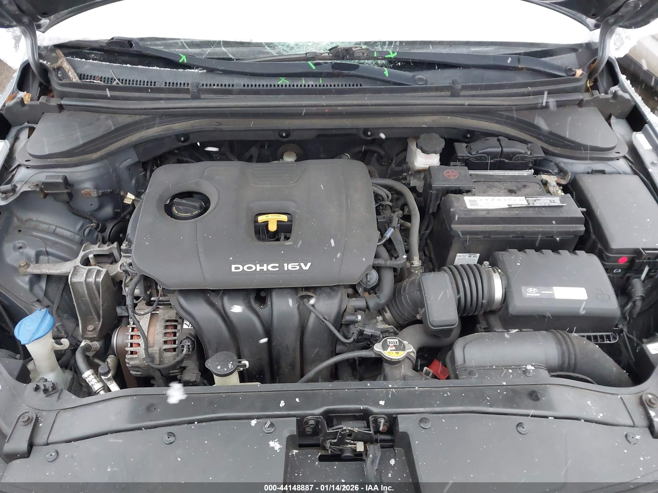 HYUNDAI ELANTRA image 10