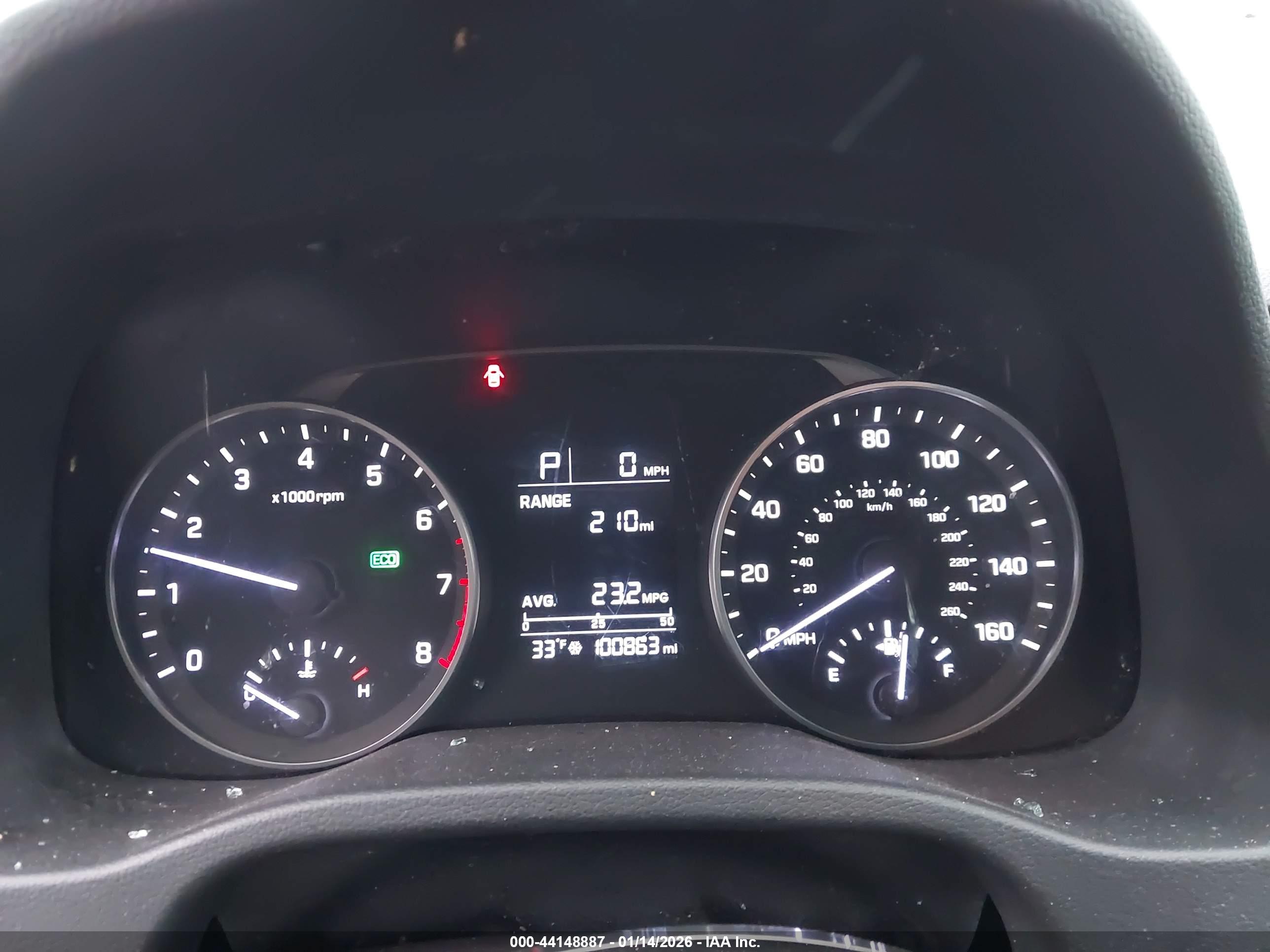 HYUNDAI ELANTRA image 7