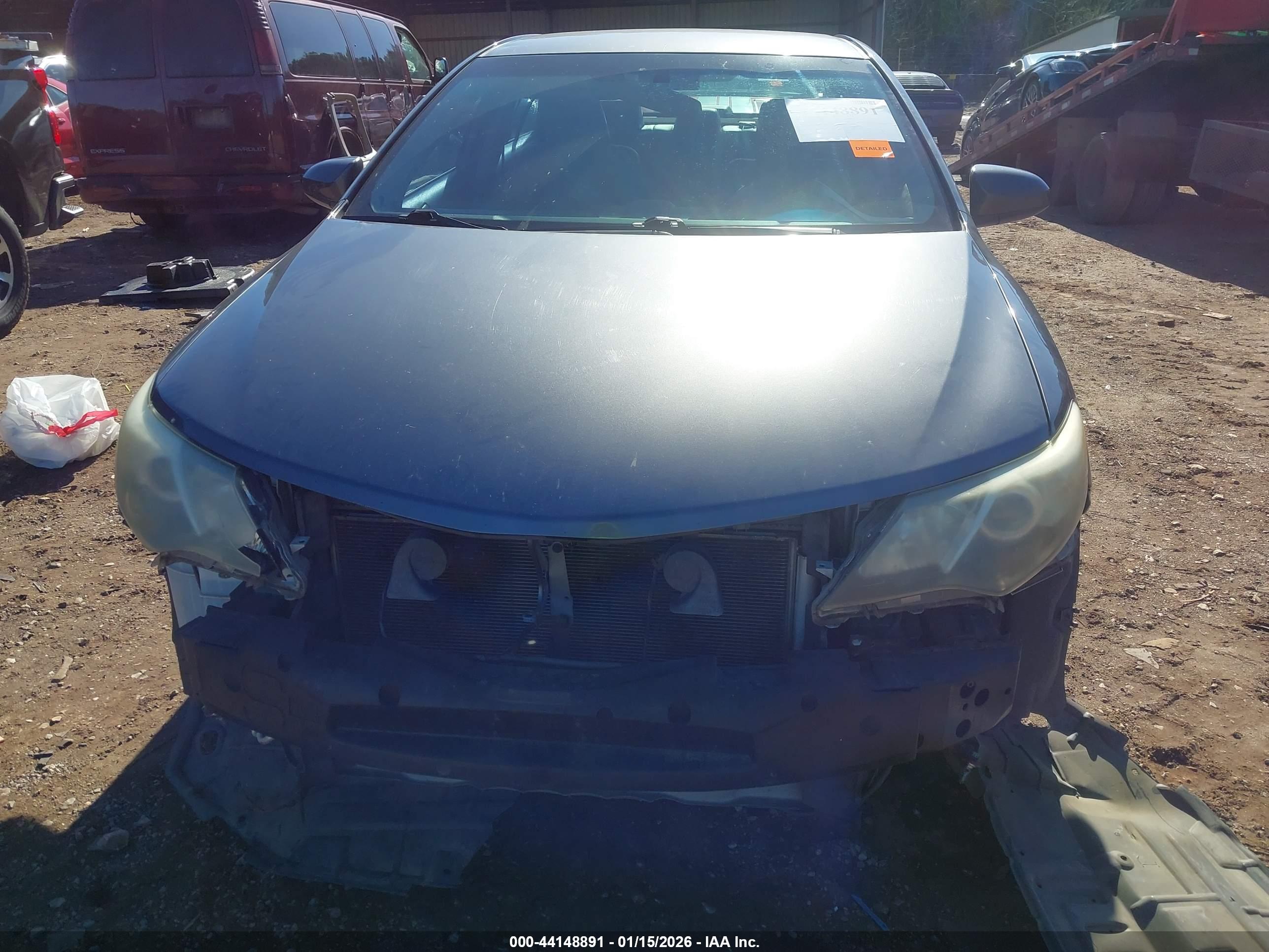 TOYOTA CAMRY image 6