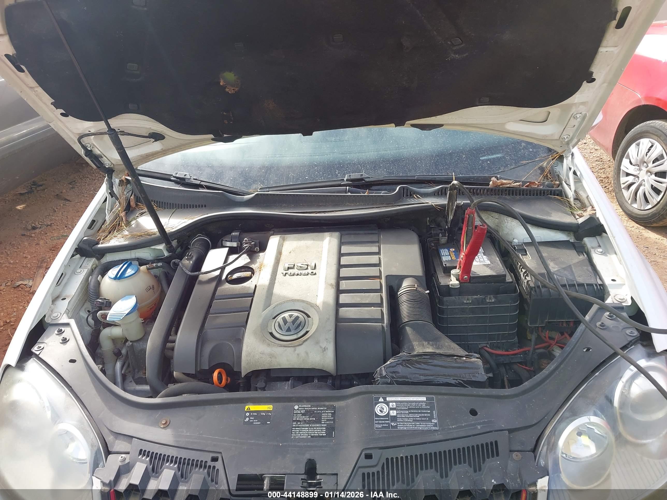 VOLKSWAGEN GTI image 10