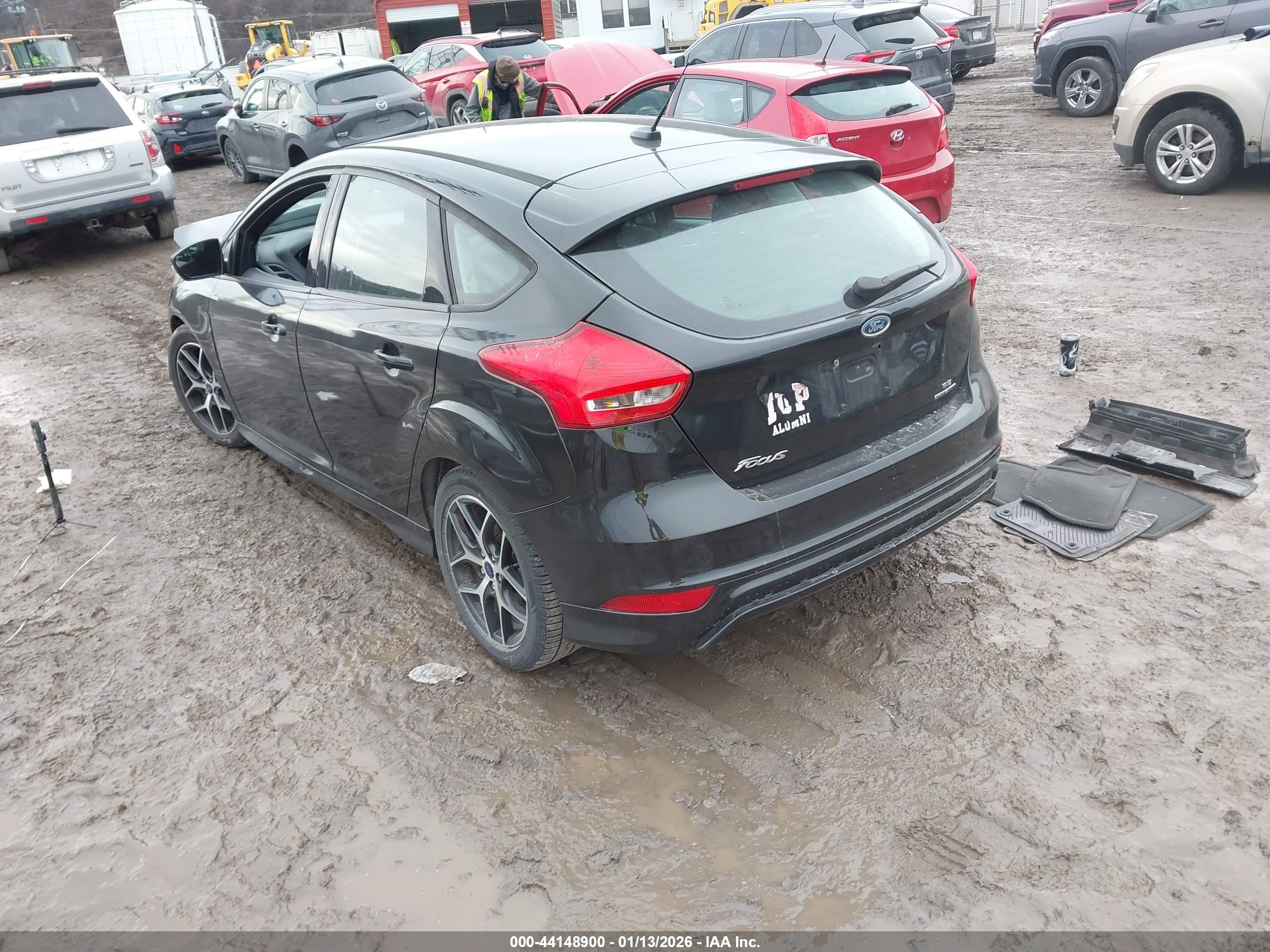 FORD FOCUS image 3