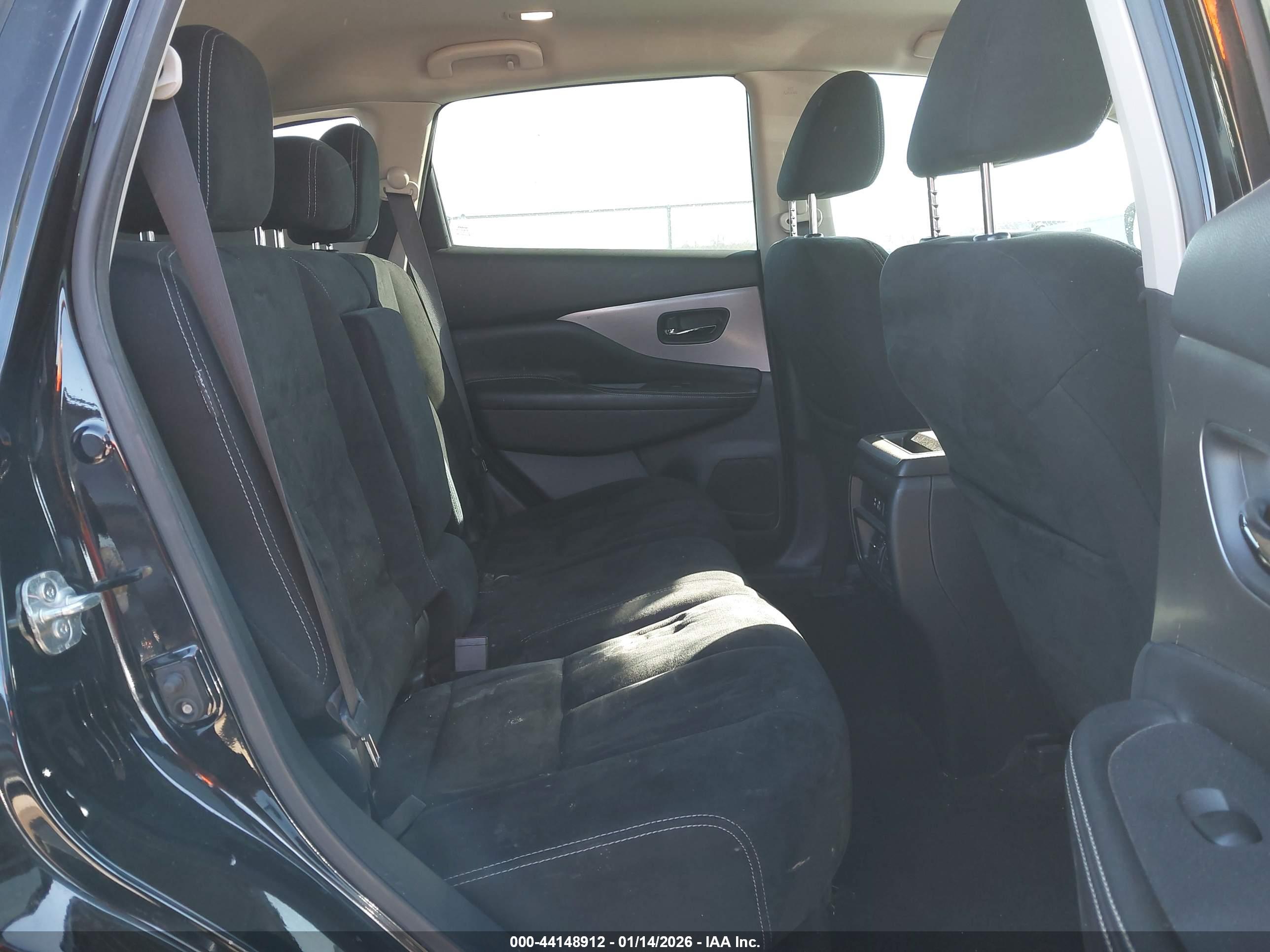 NISSAN MURANO image 8
