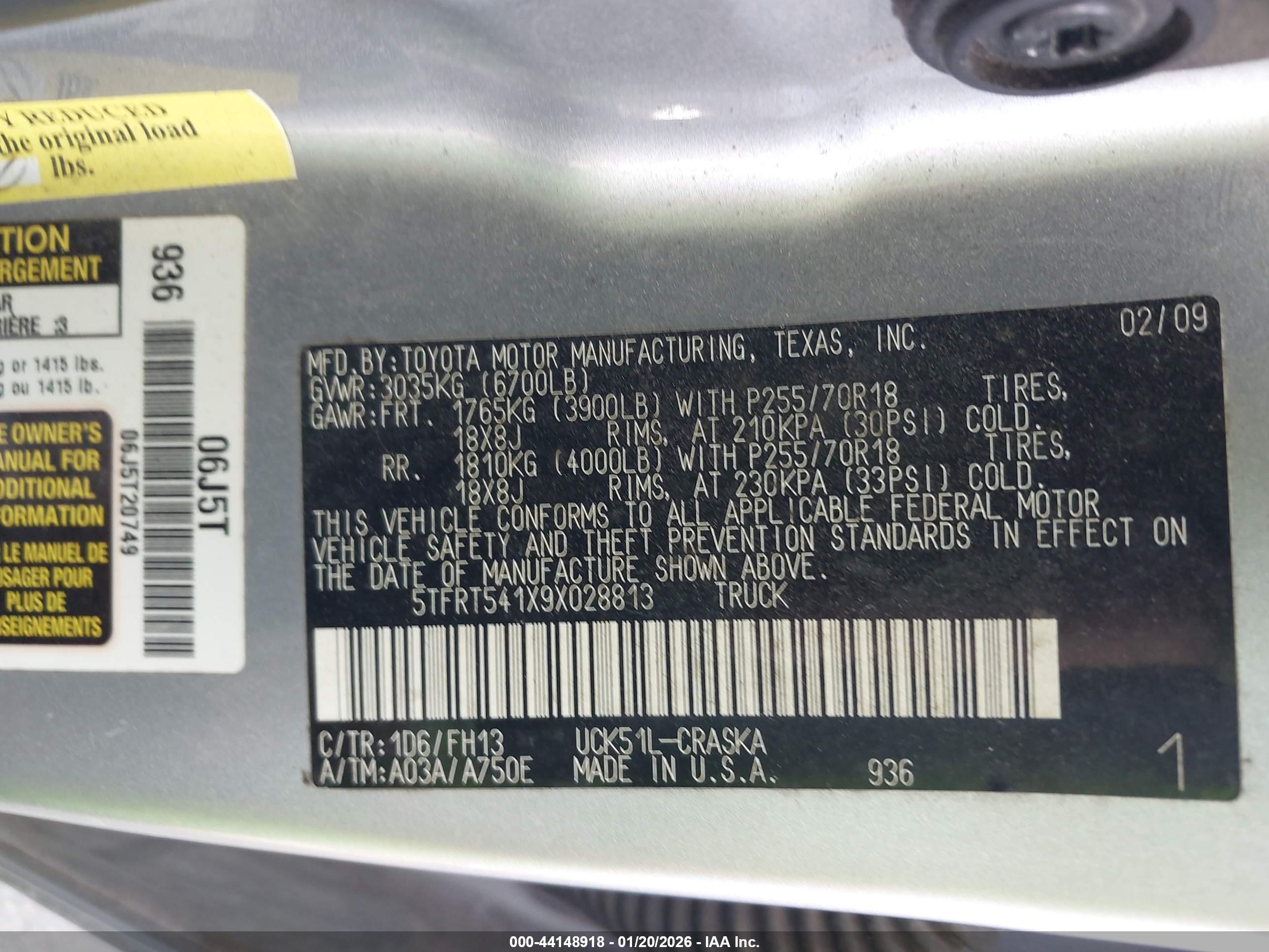 TOYOTA TUNDRA image 9