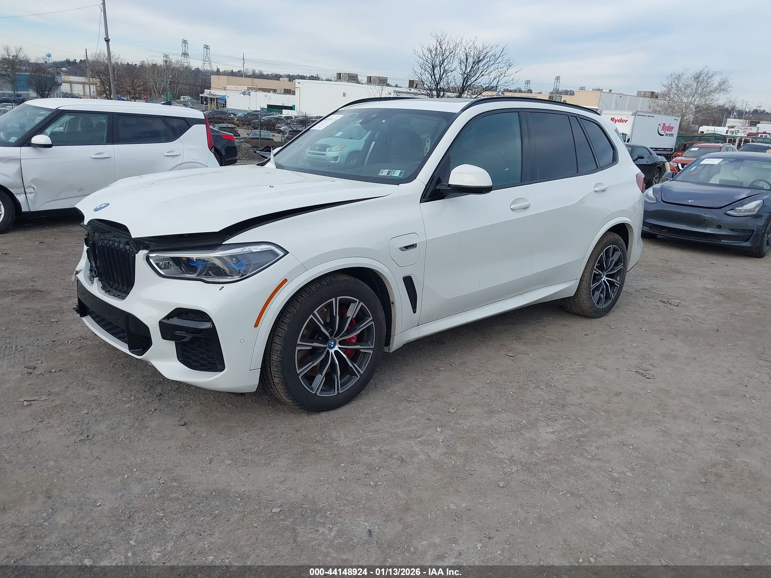 BMW X5 image 2