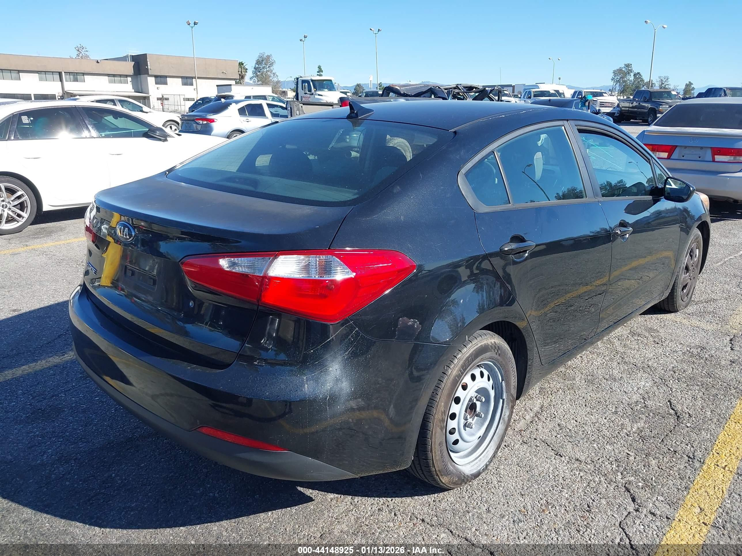 KIA FORTE image 4