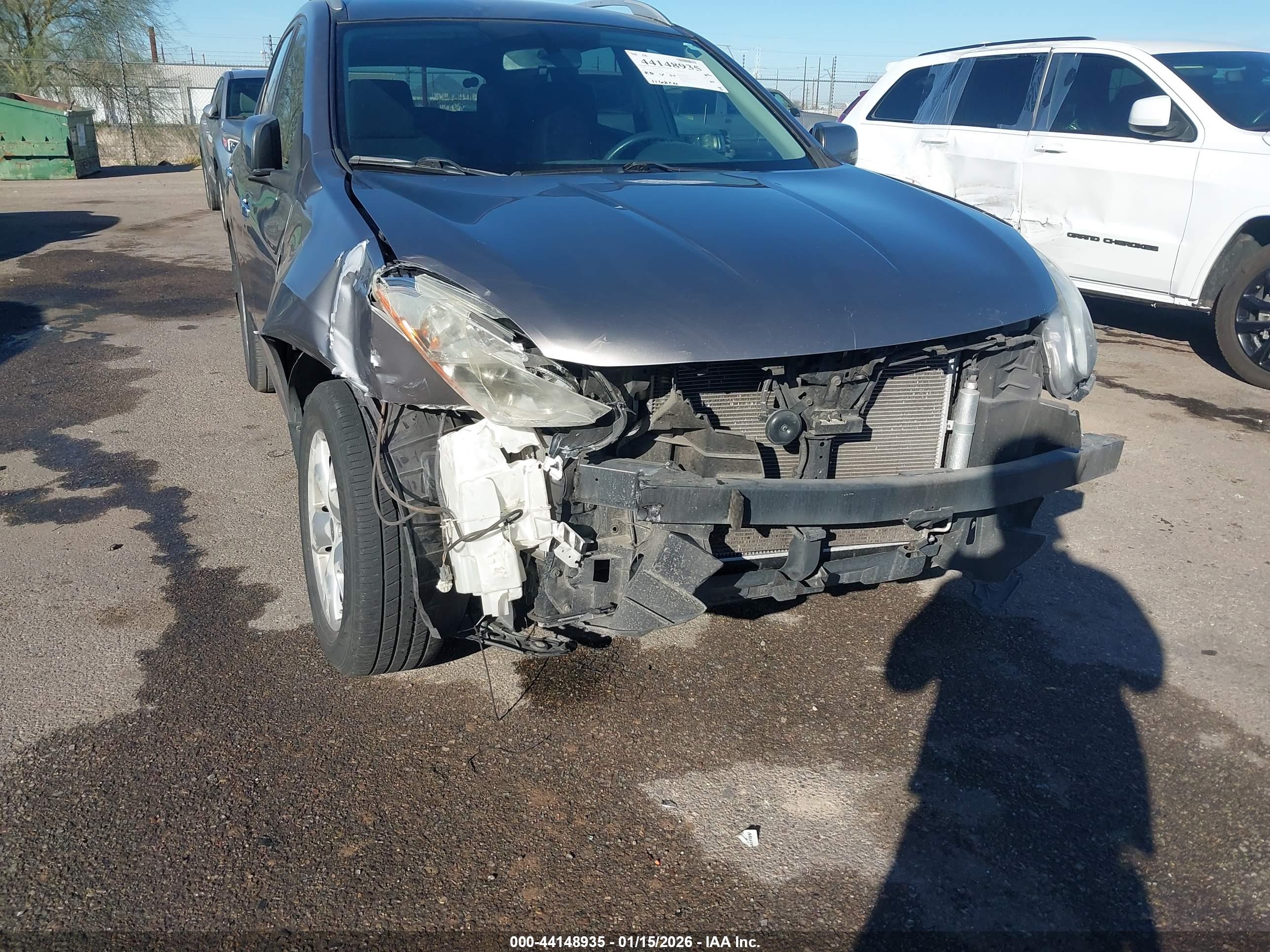 NISSAN ROGUE image 6