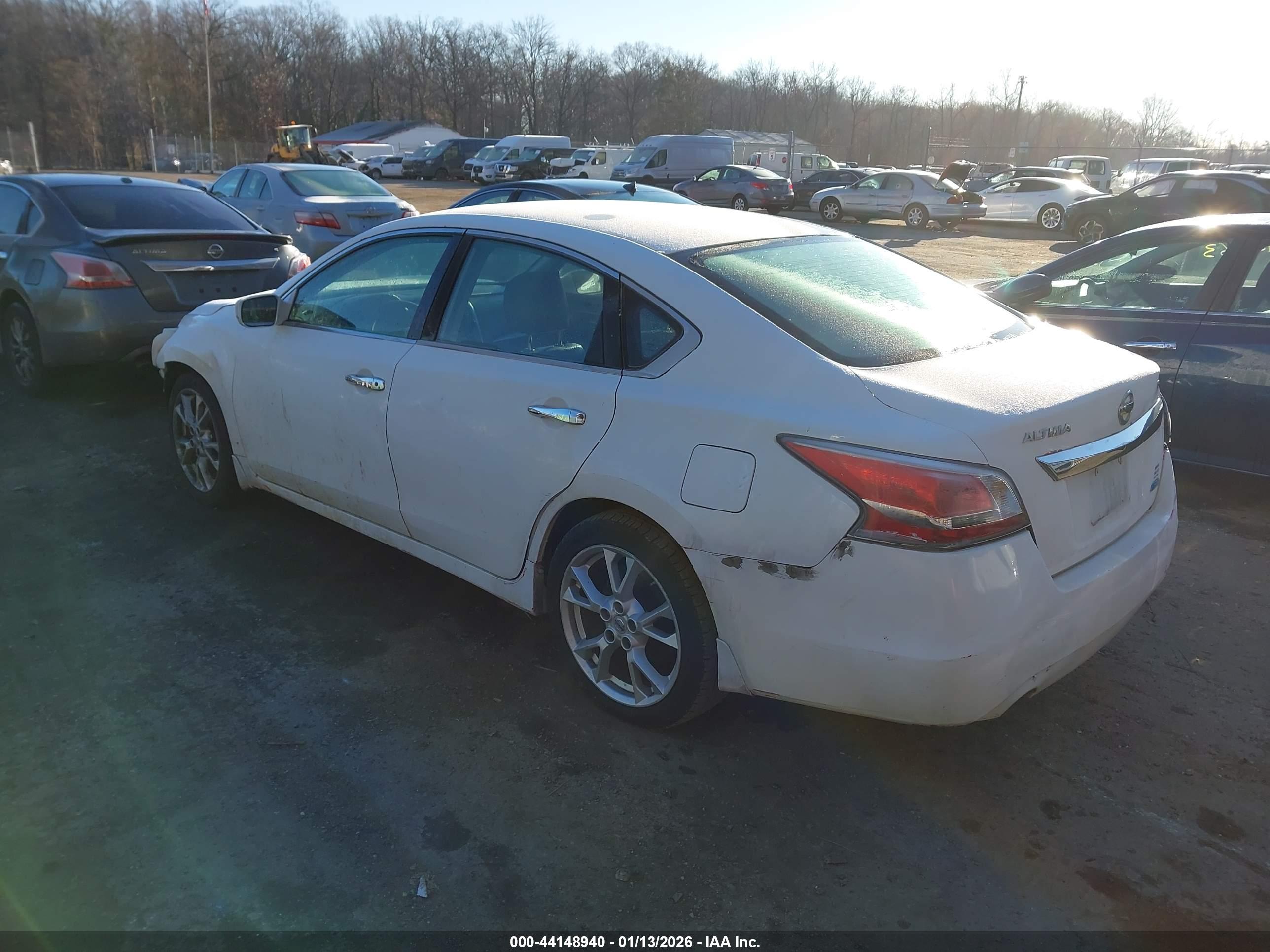 NISSAN ALTIMA image 3