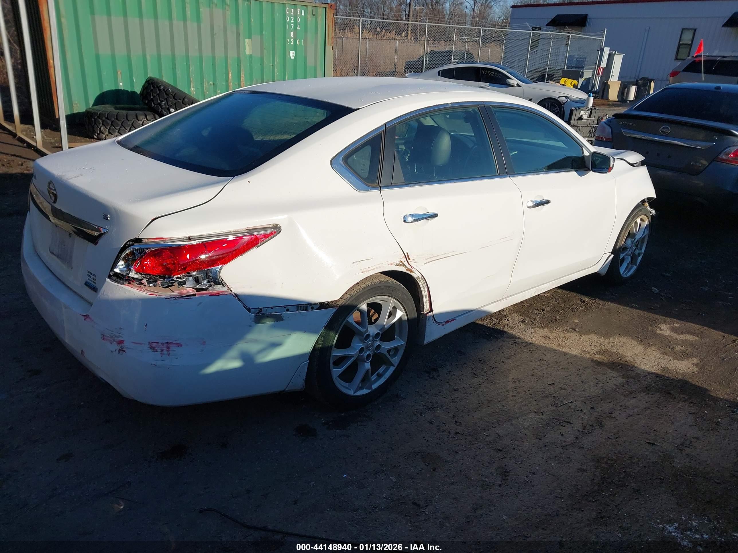 NISSAN ALTIMA image 4