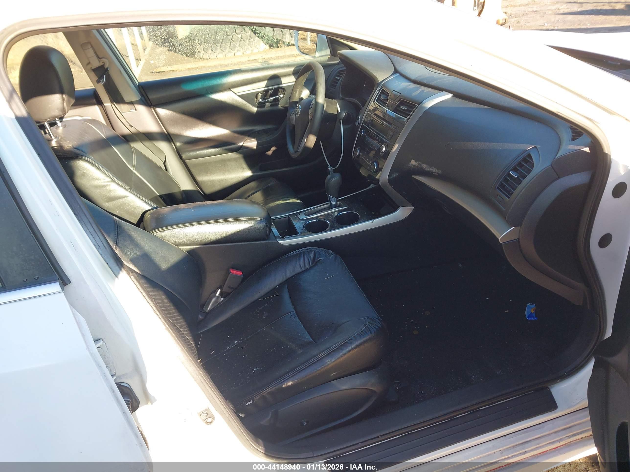 NISSAN ALTIMA image 5