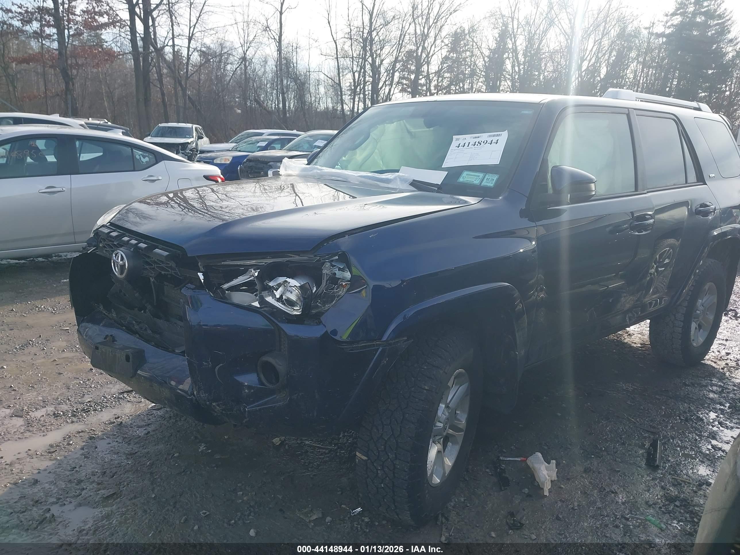 TOYOTA 4RUNNER image 2