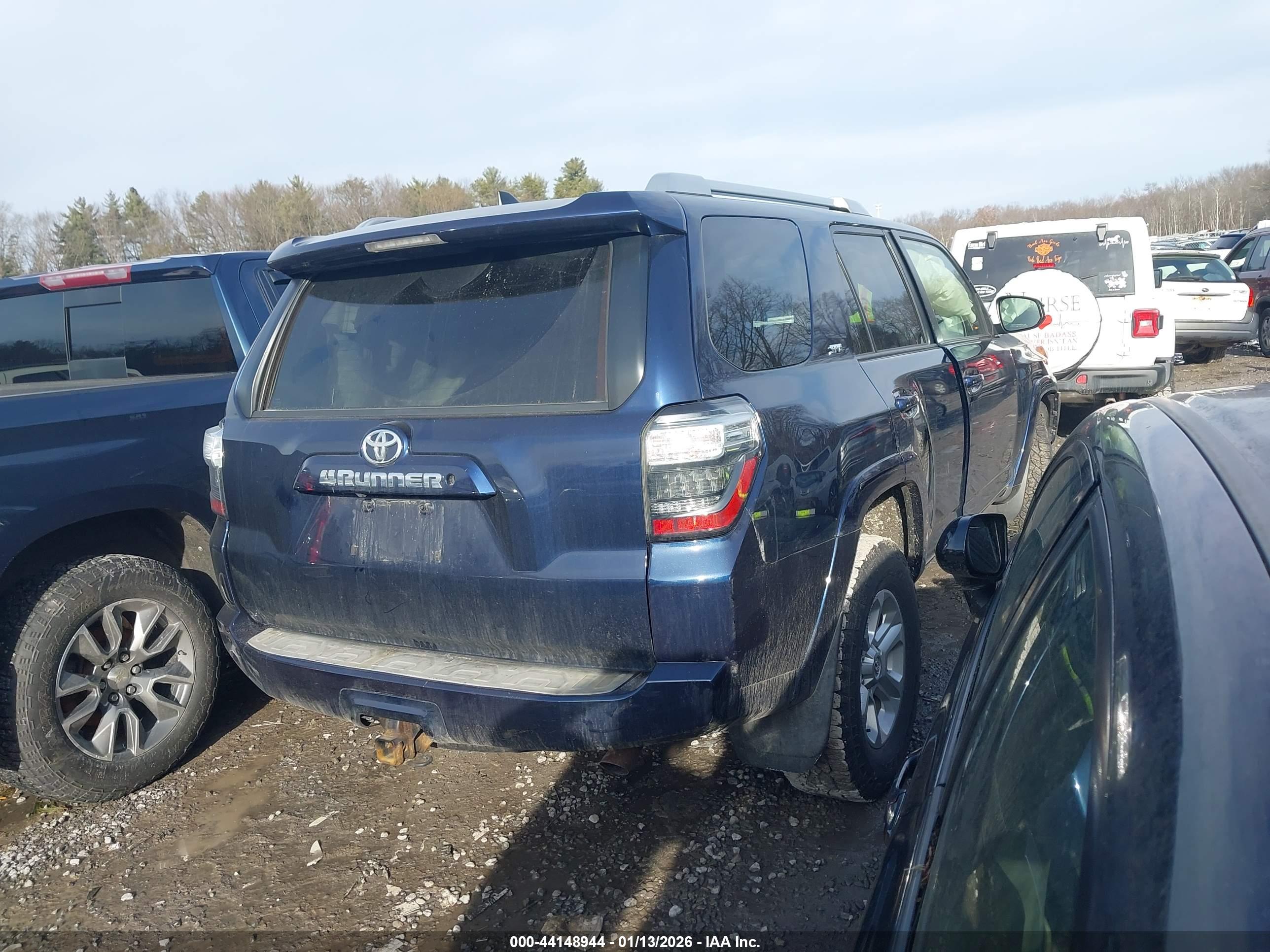 TOYOTA 4RUNNER image 4