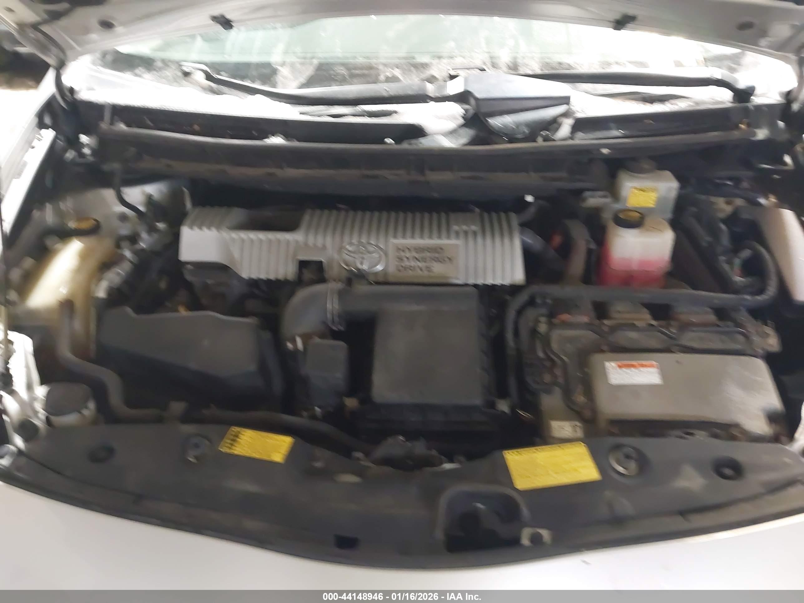 TOYOTA PRIUS image 10