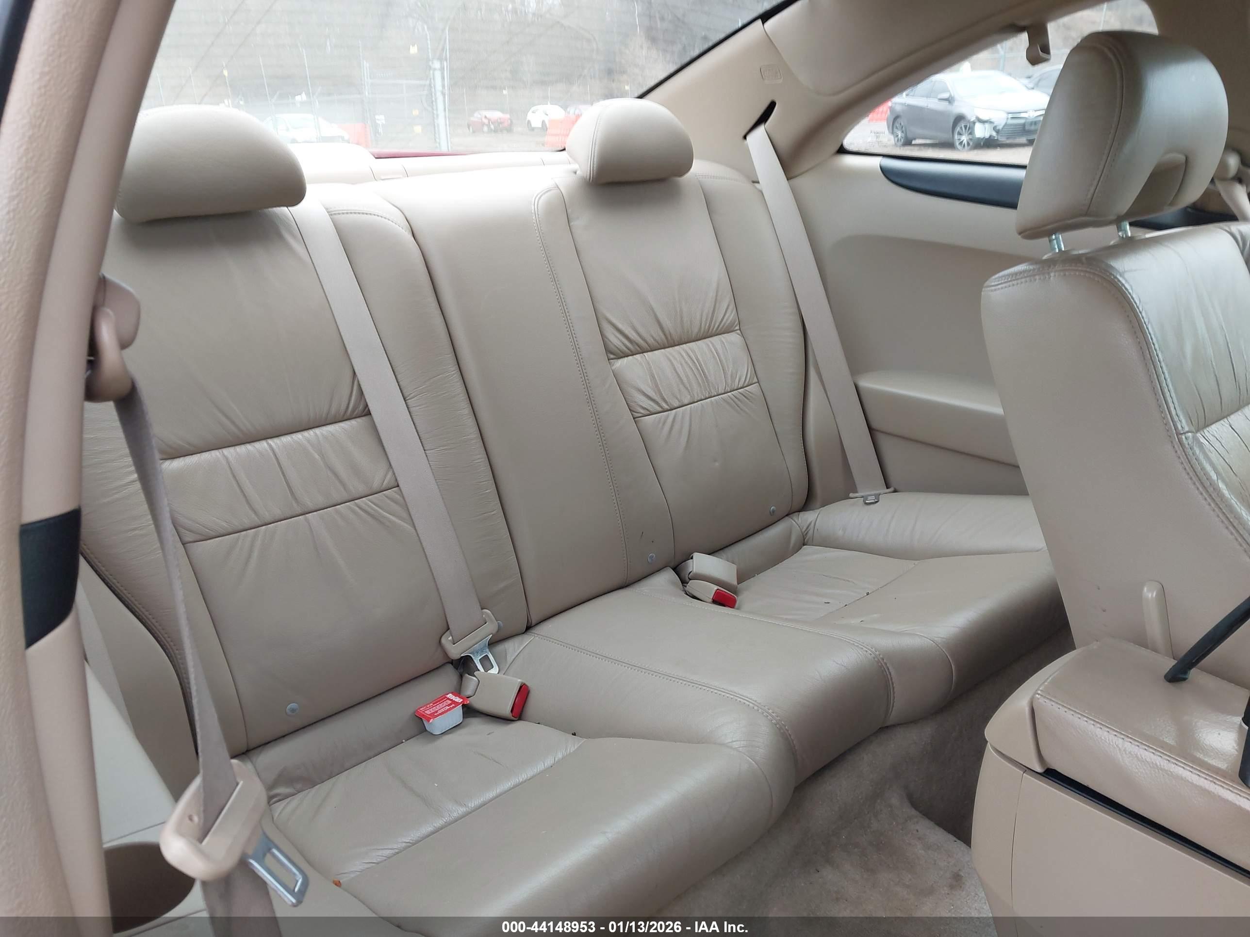 HONDA ACCORD image 8
