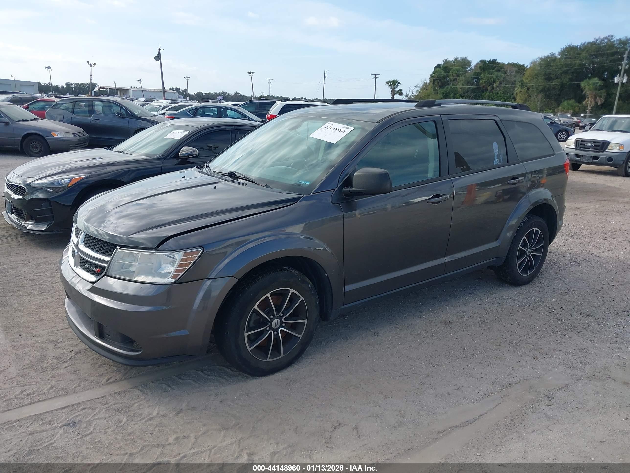 DODGE JOURNEY image 2