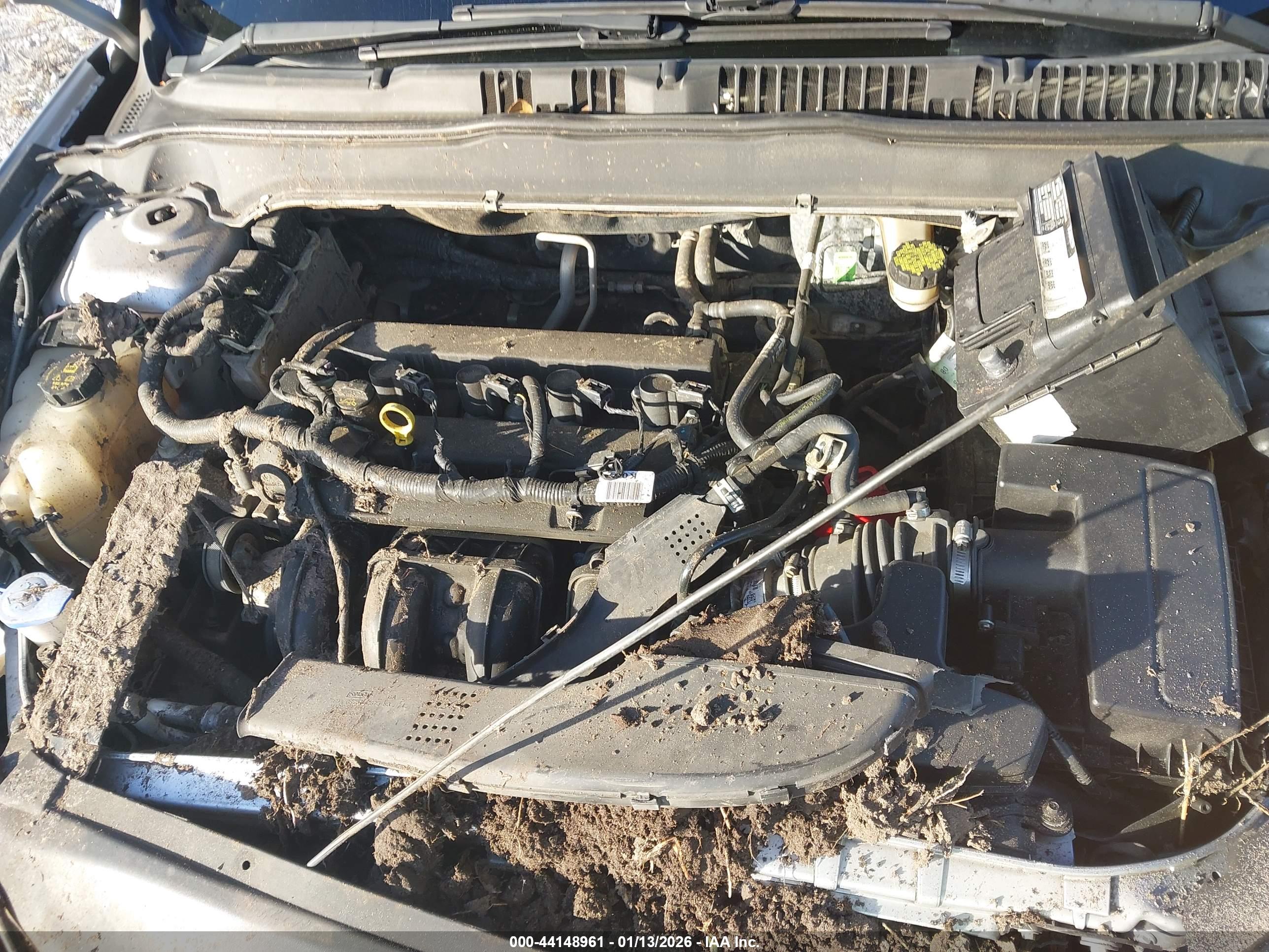 FORD FUSION image 10