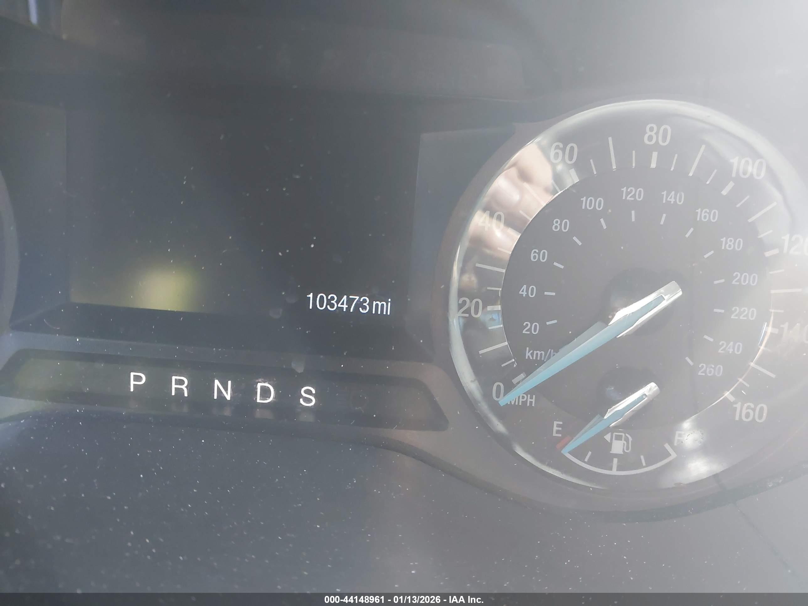 FORD FUSION image 7