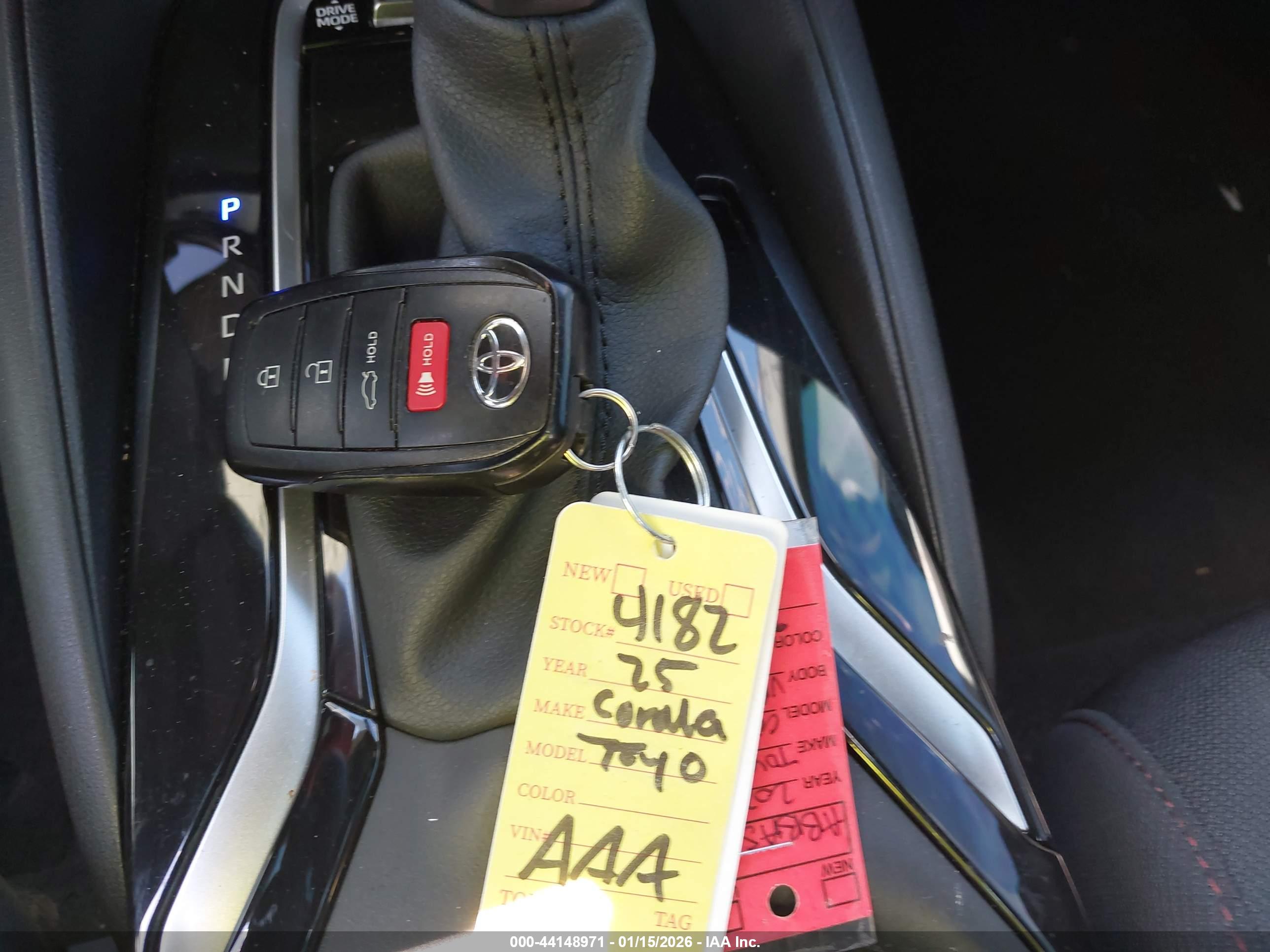 TOYOTA COROLLA image 11