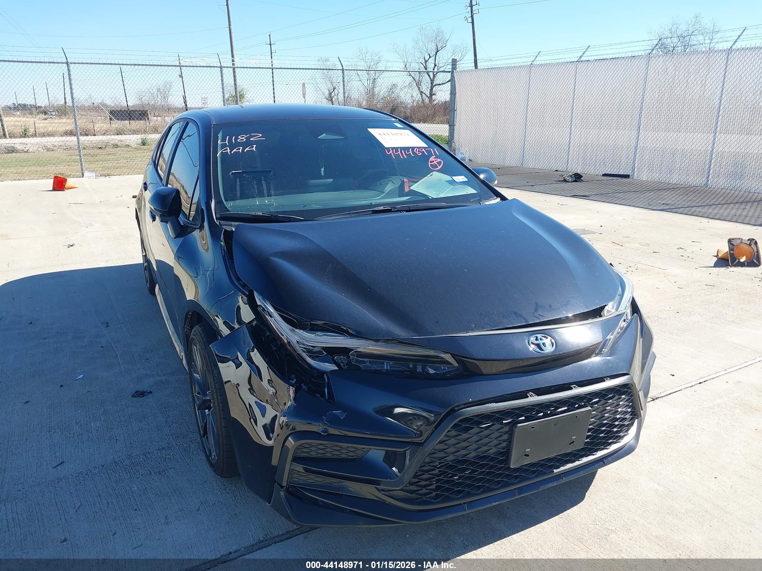 TOYOTA COROLLA image 6