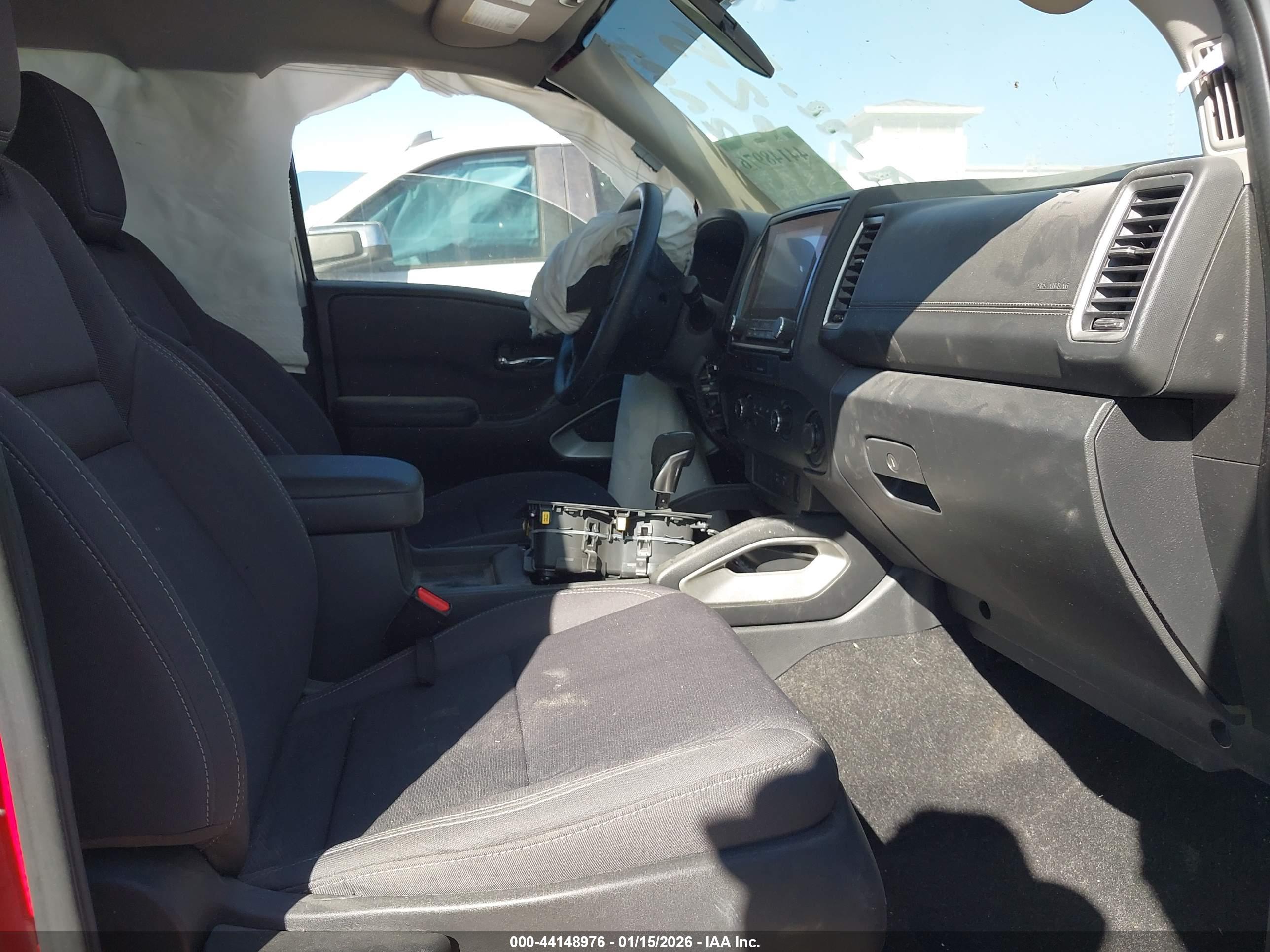 NISSAN FRONTIER image 5