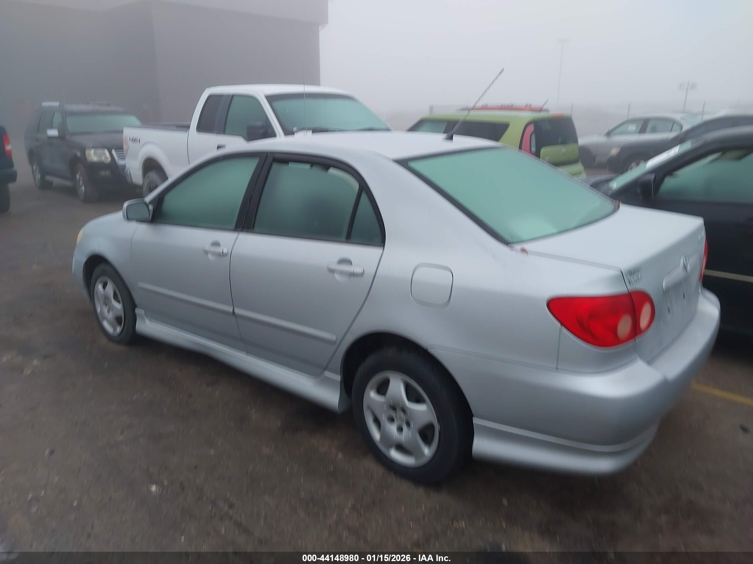 TOYOTA COROLLA image 3