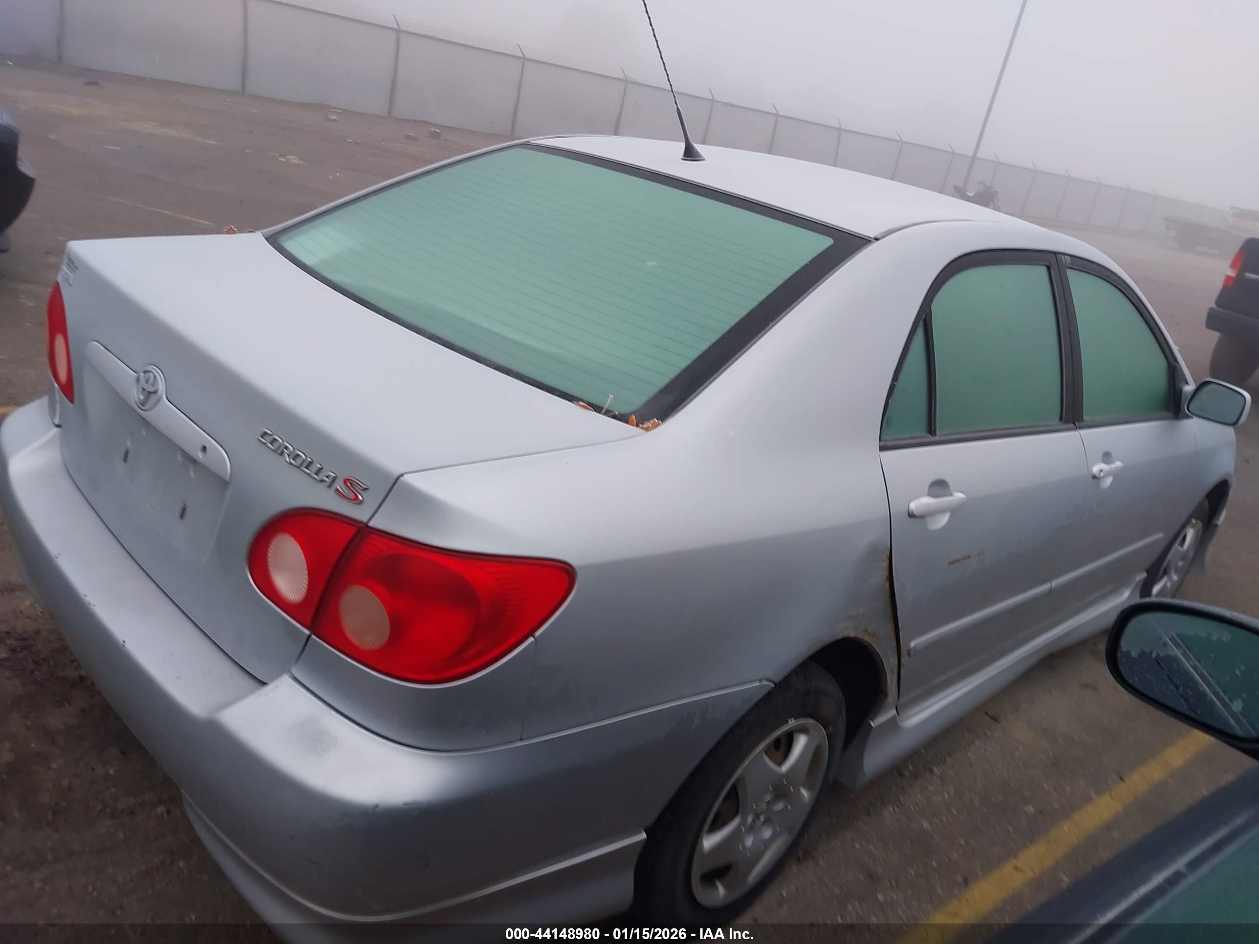 TOYOTA COROLLA image 4