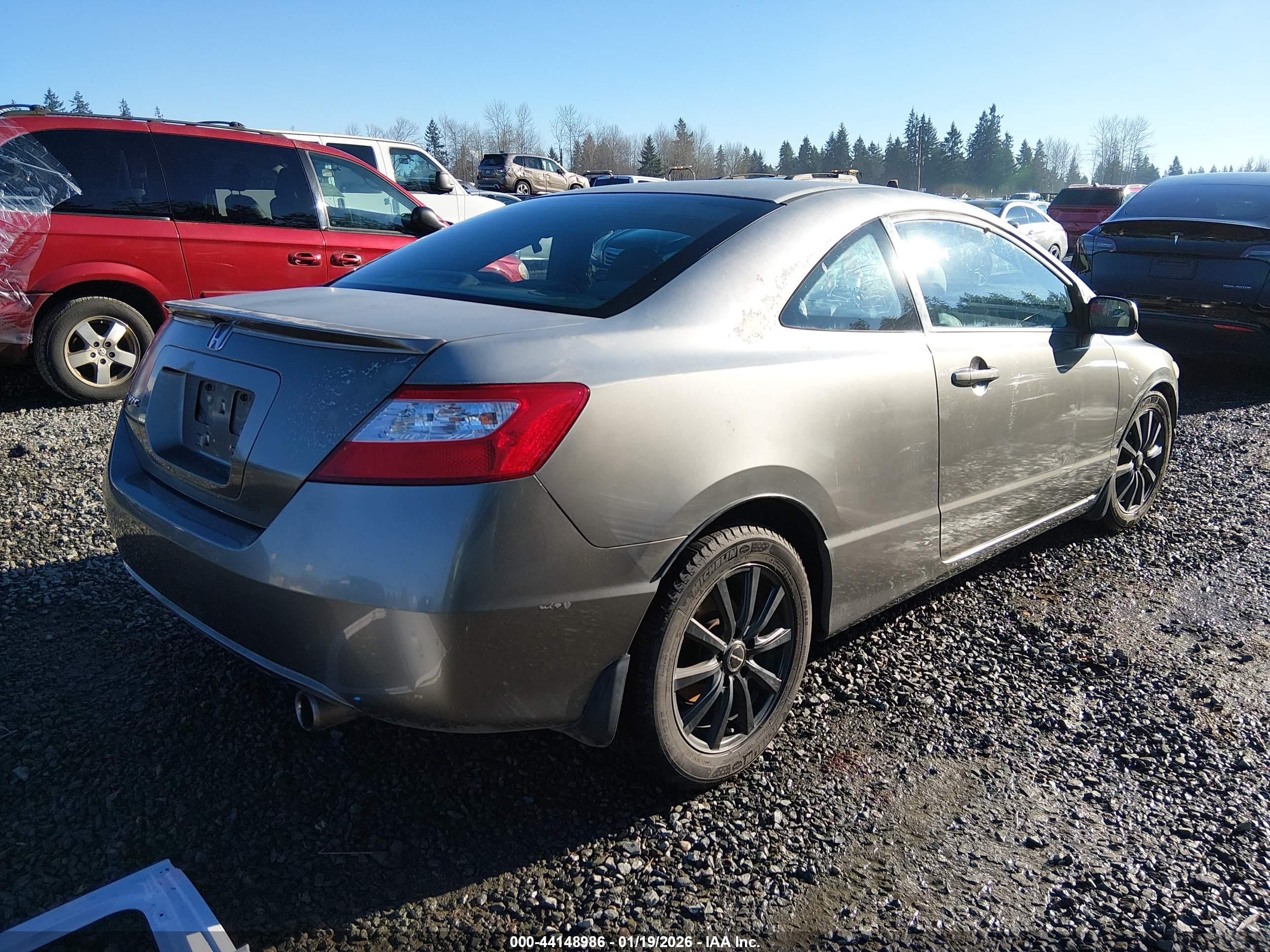 HONDA CIVIC image 4