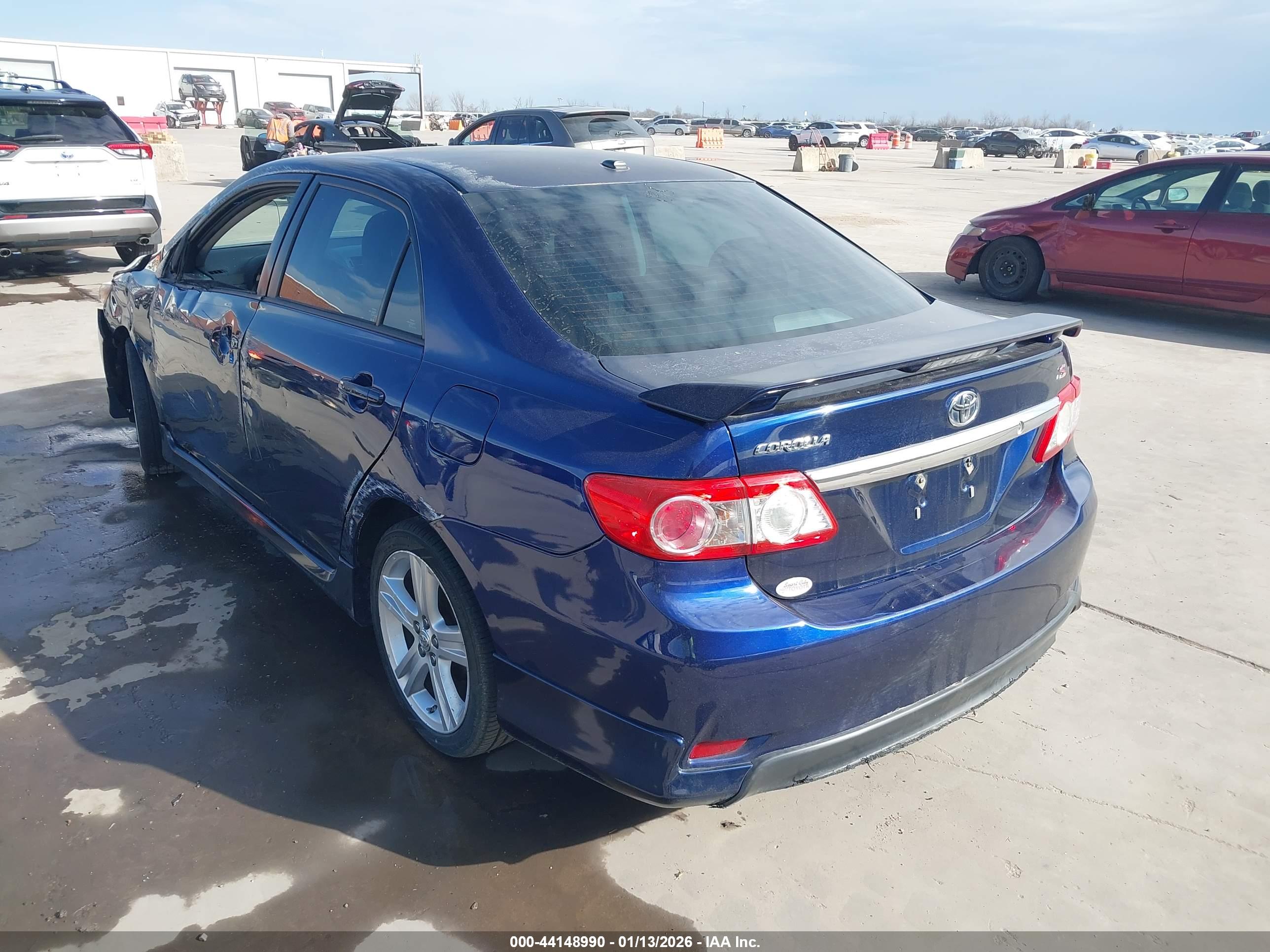 TOYOTA COROLLA image 3