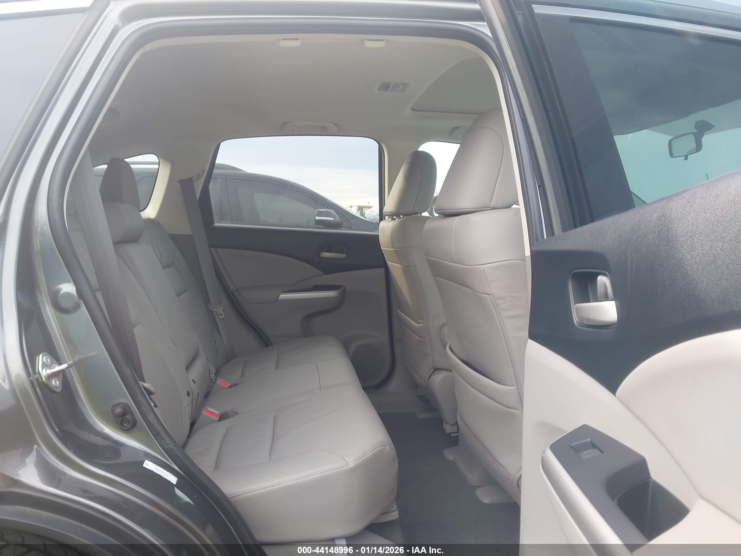 HONDA CR-V image 8