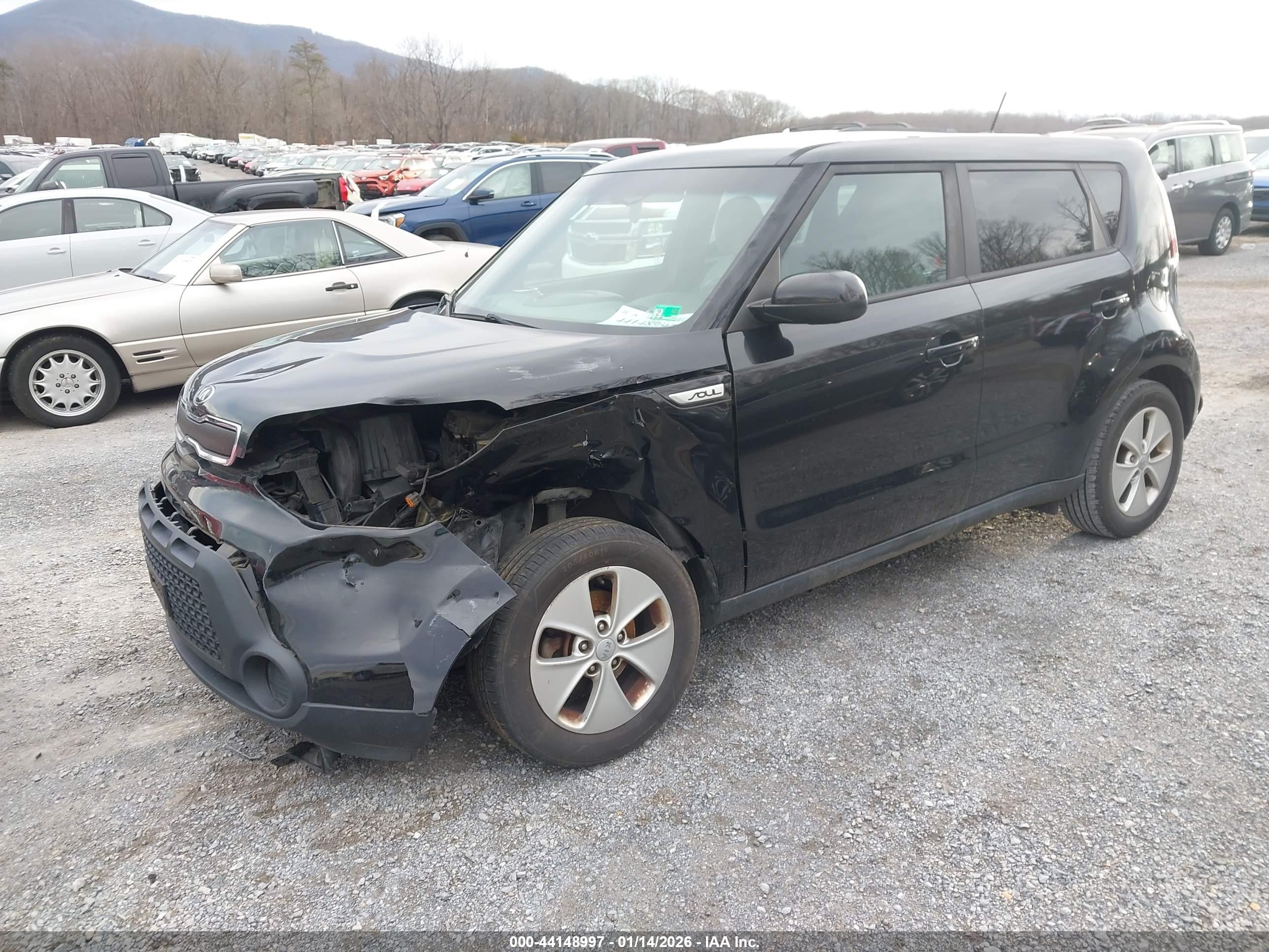 KIA SOUL image 2