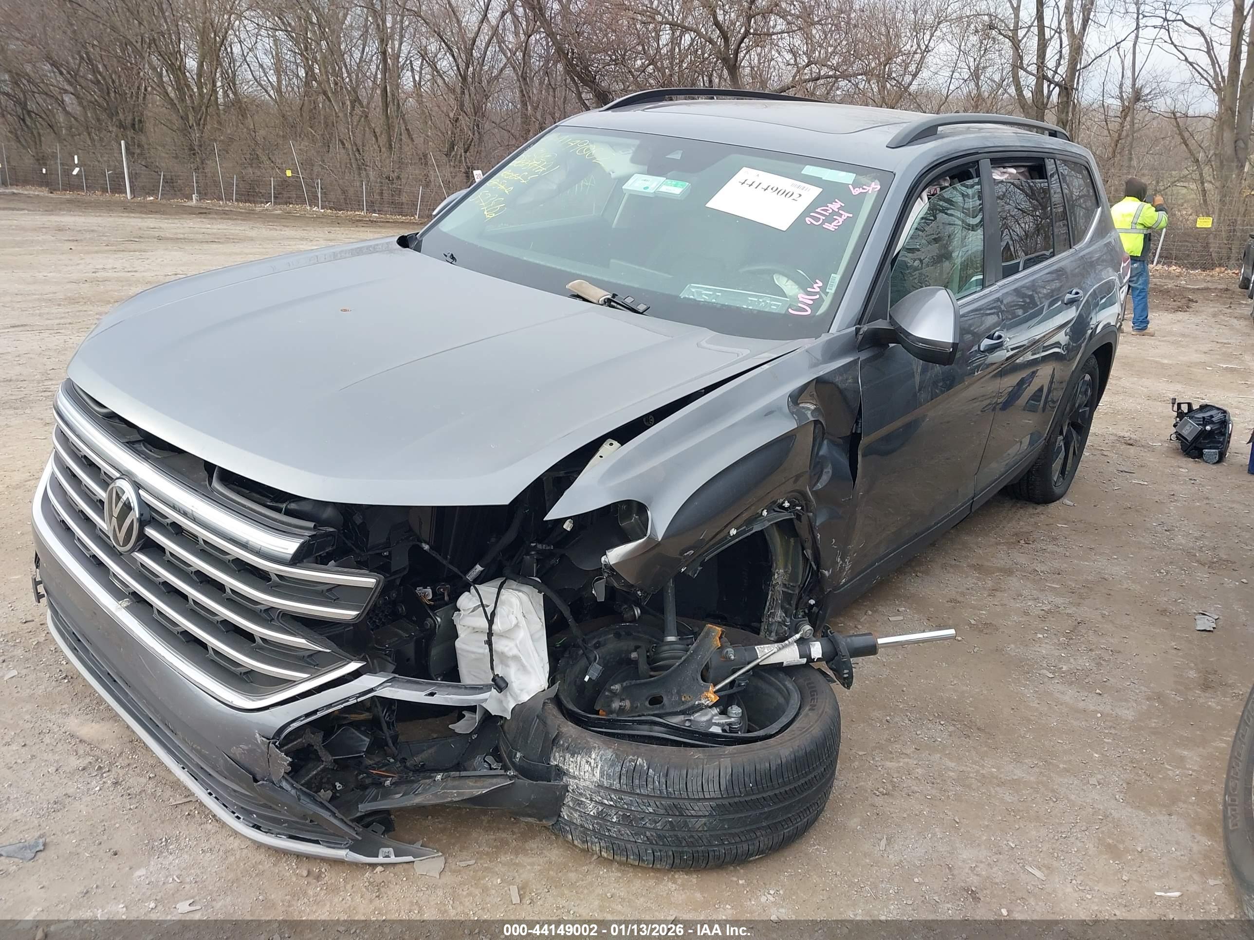 VOLKSWAGEN ATLAS image 6