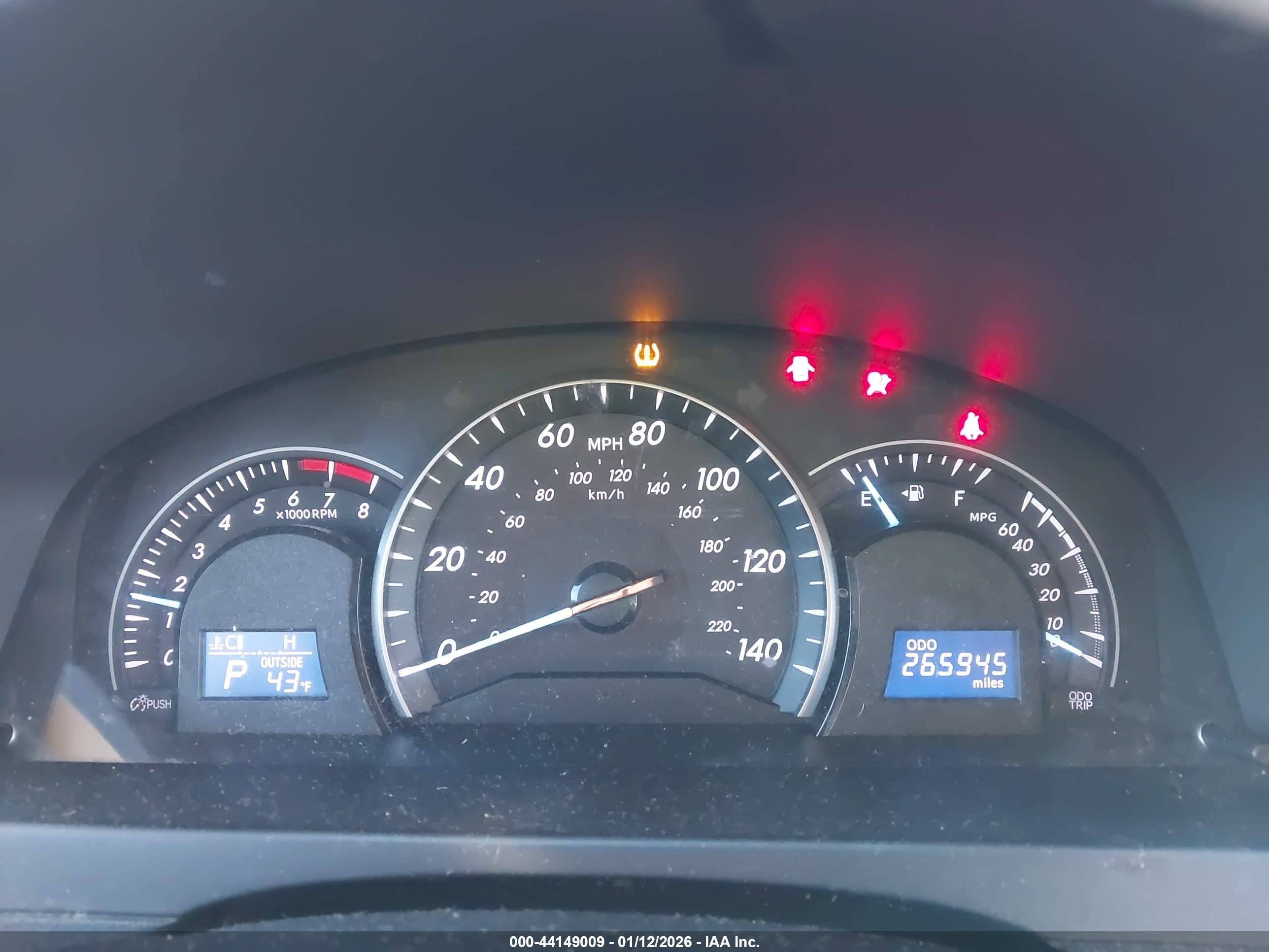 TOYOTA CAMRY image 7