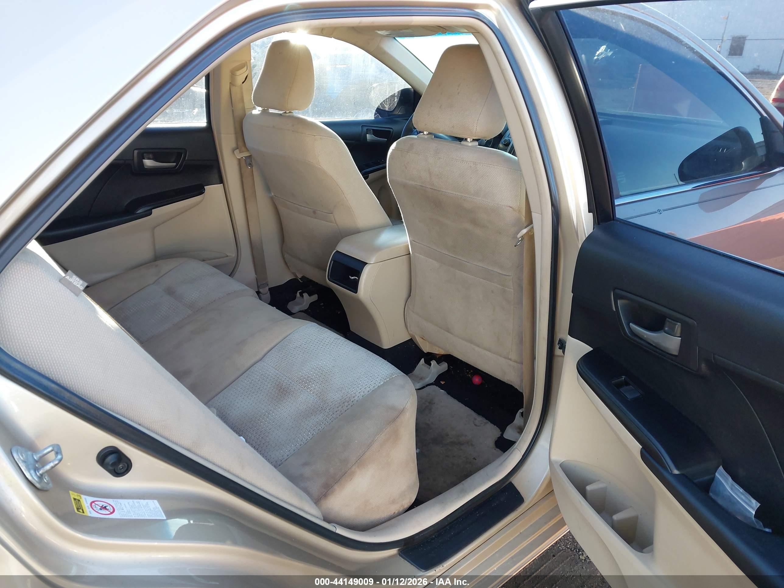 TOYOTA CAMRY image 8
