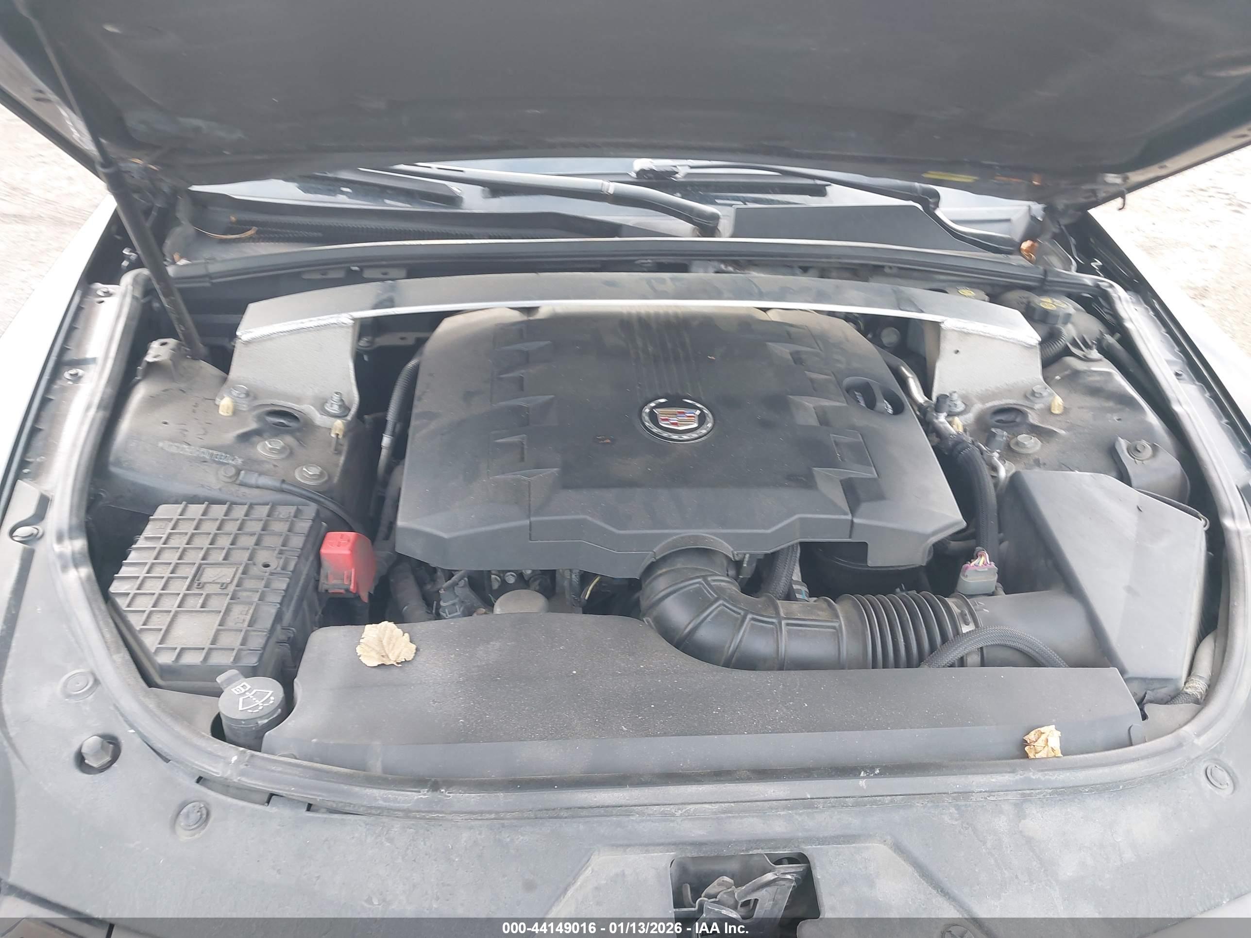 CADILLAC CTS image 10