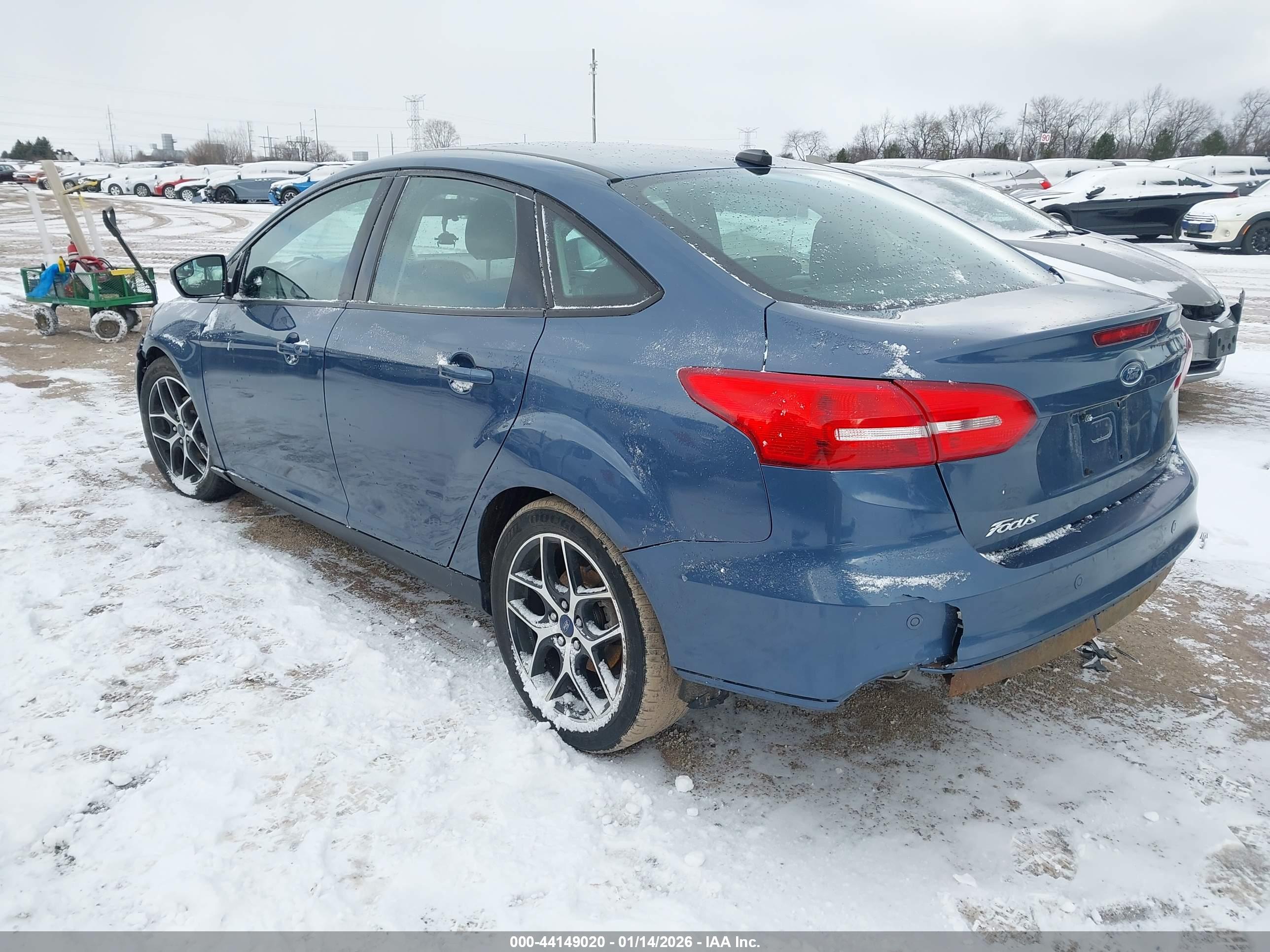 FORD FOCUS image 3