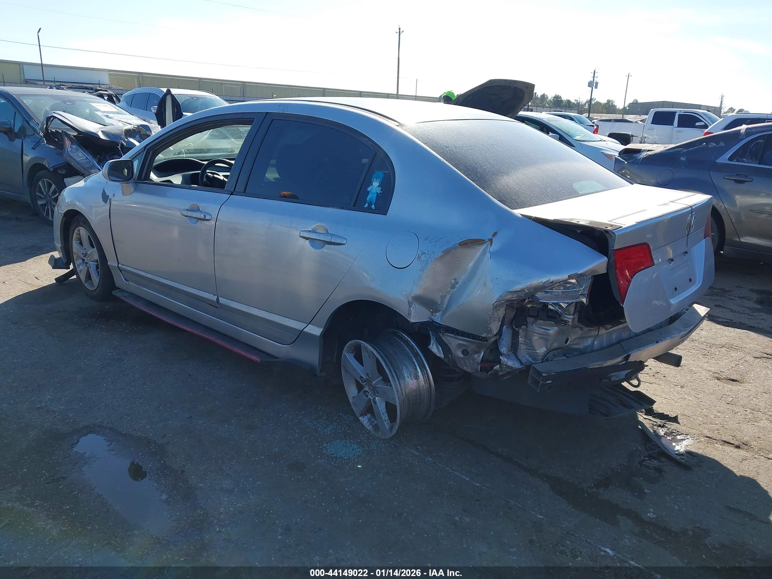 HONDA CIVIC image 3