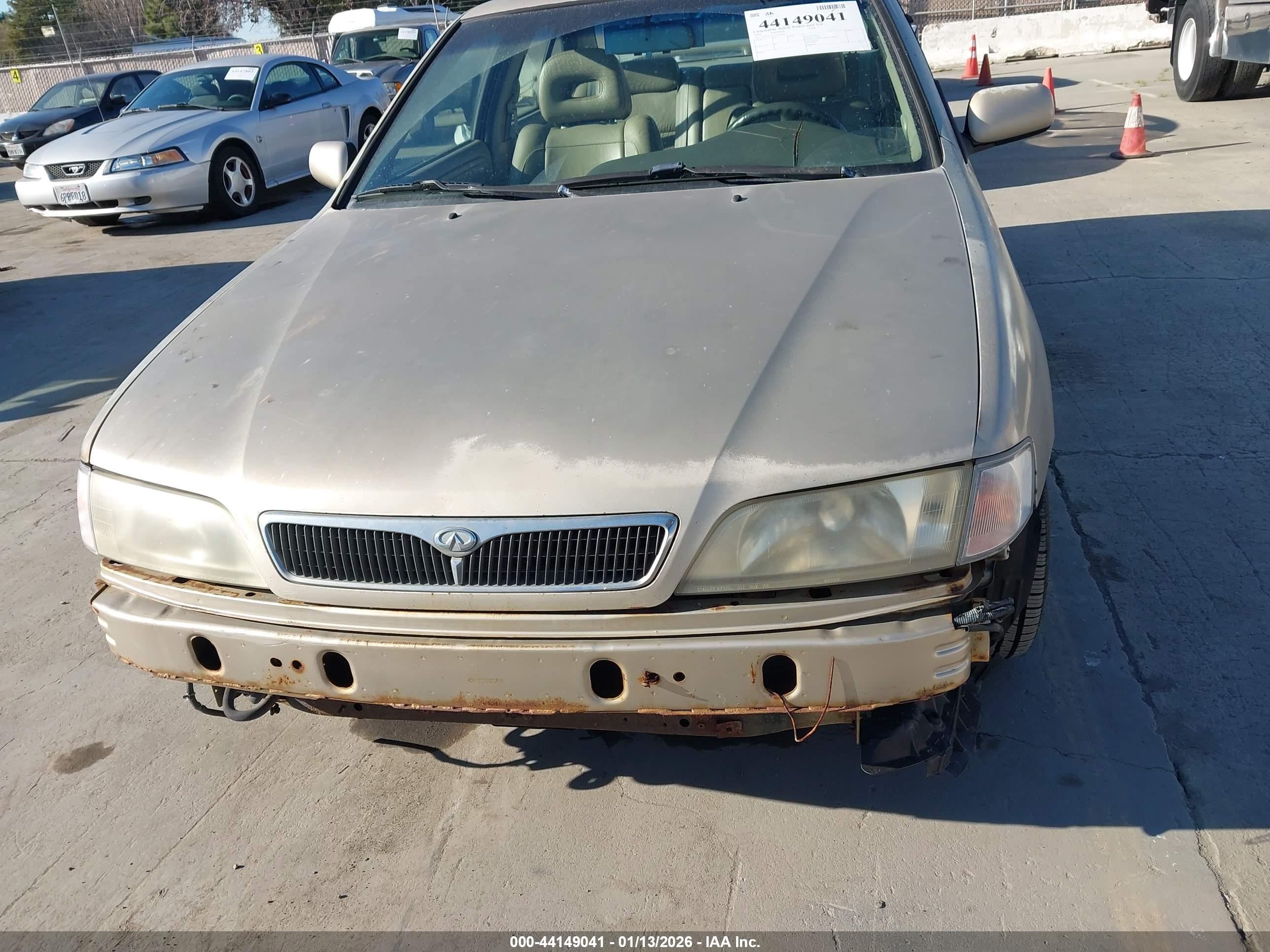 INFINITI G20 image 6