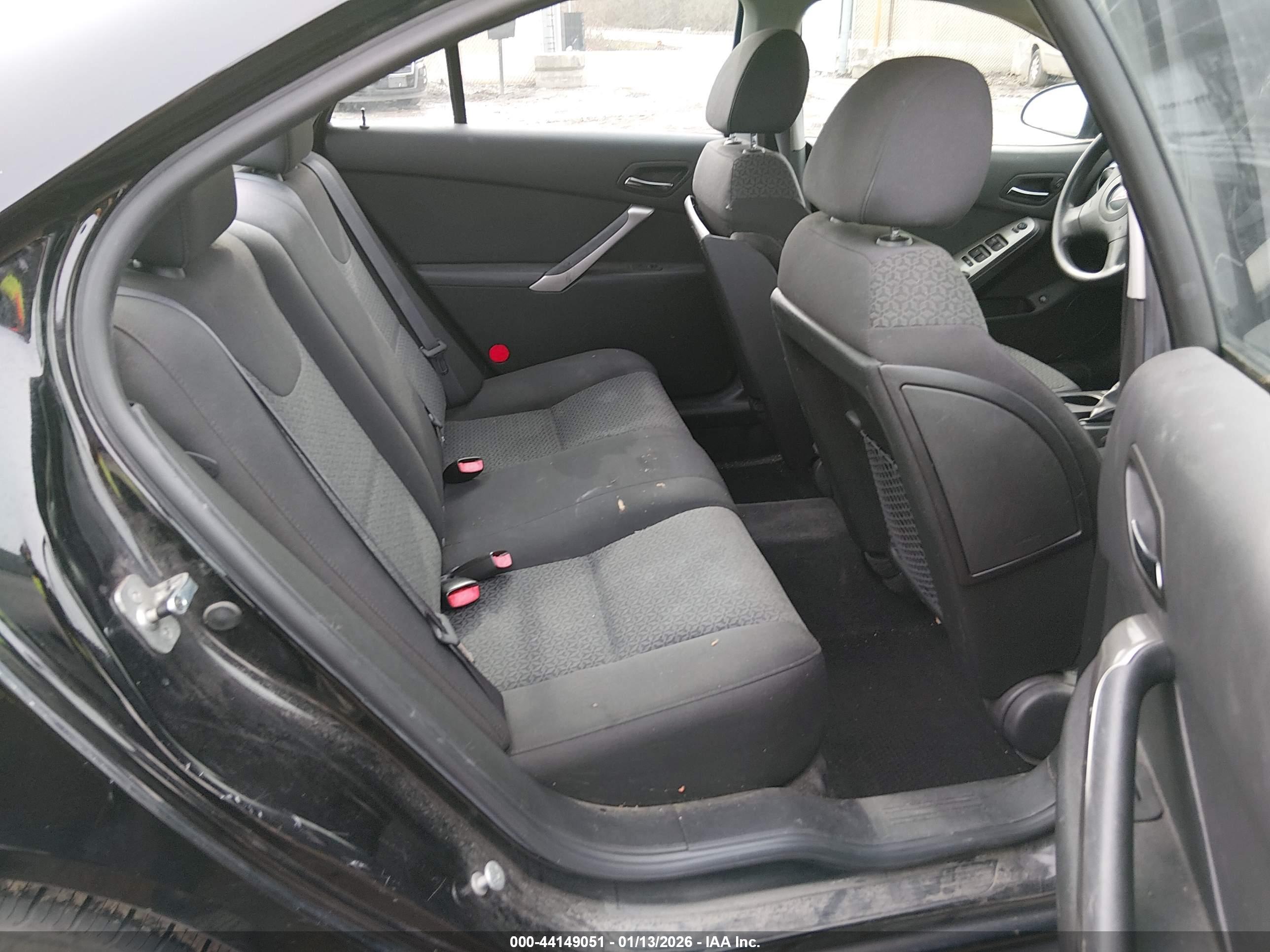 PONTIAC G6 image 8