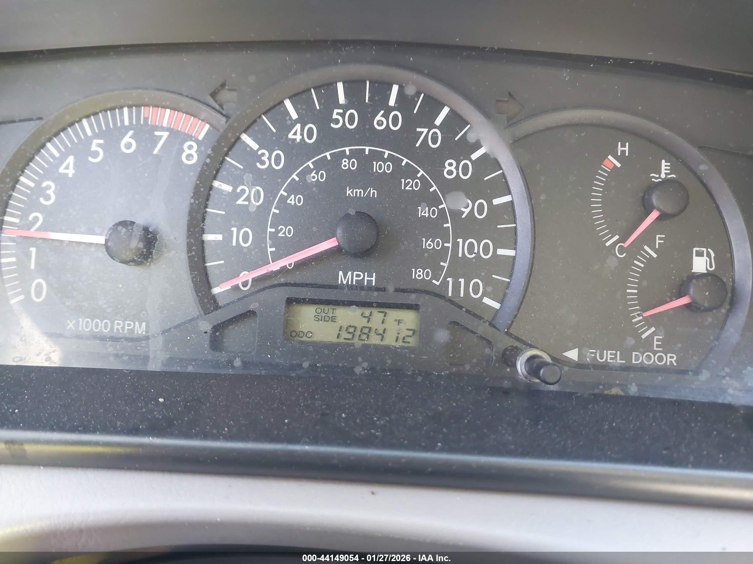 TOYOTA COROLLA image 7