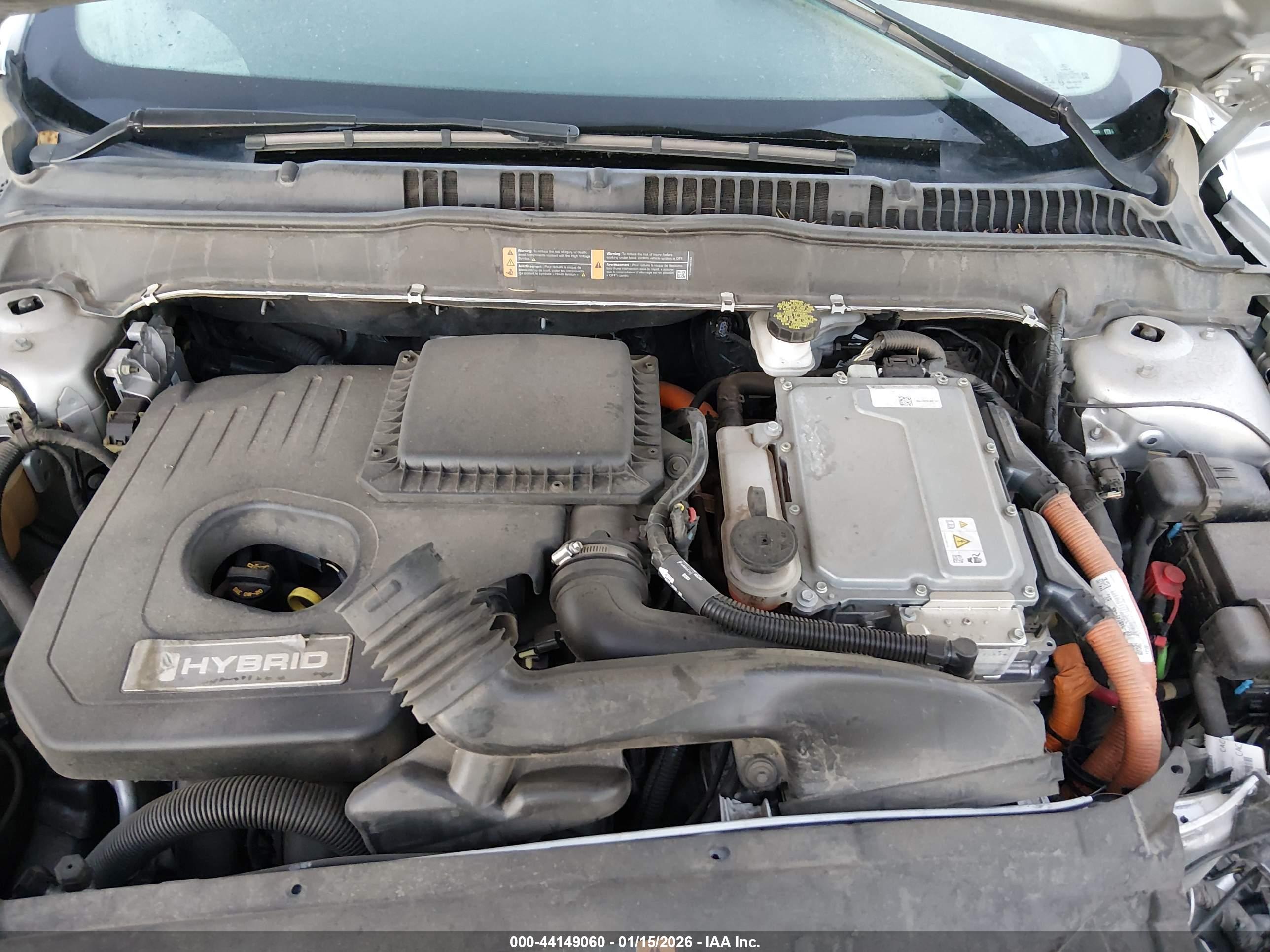 FORD FUSION image 10