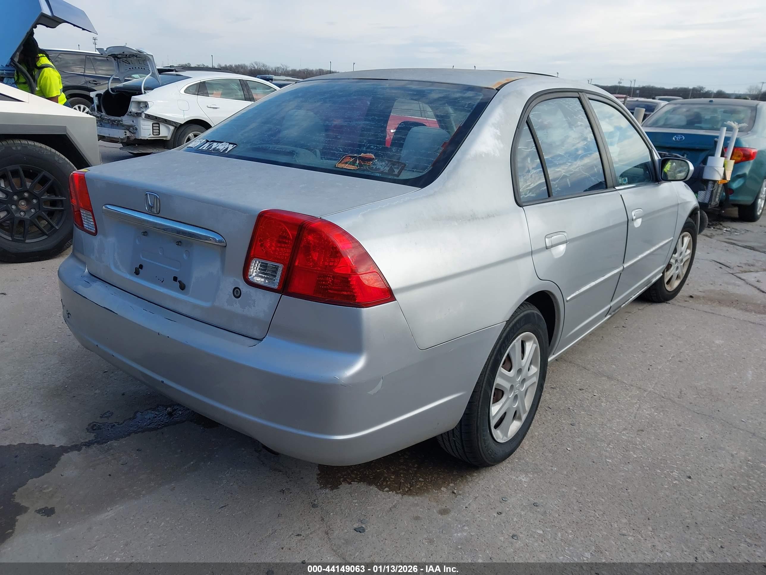 HONDA CIVIC image 4