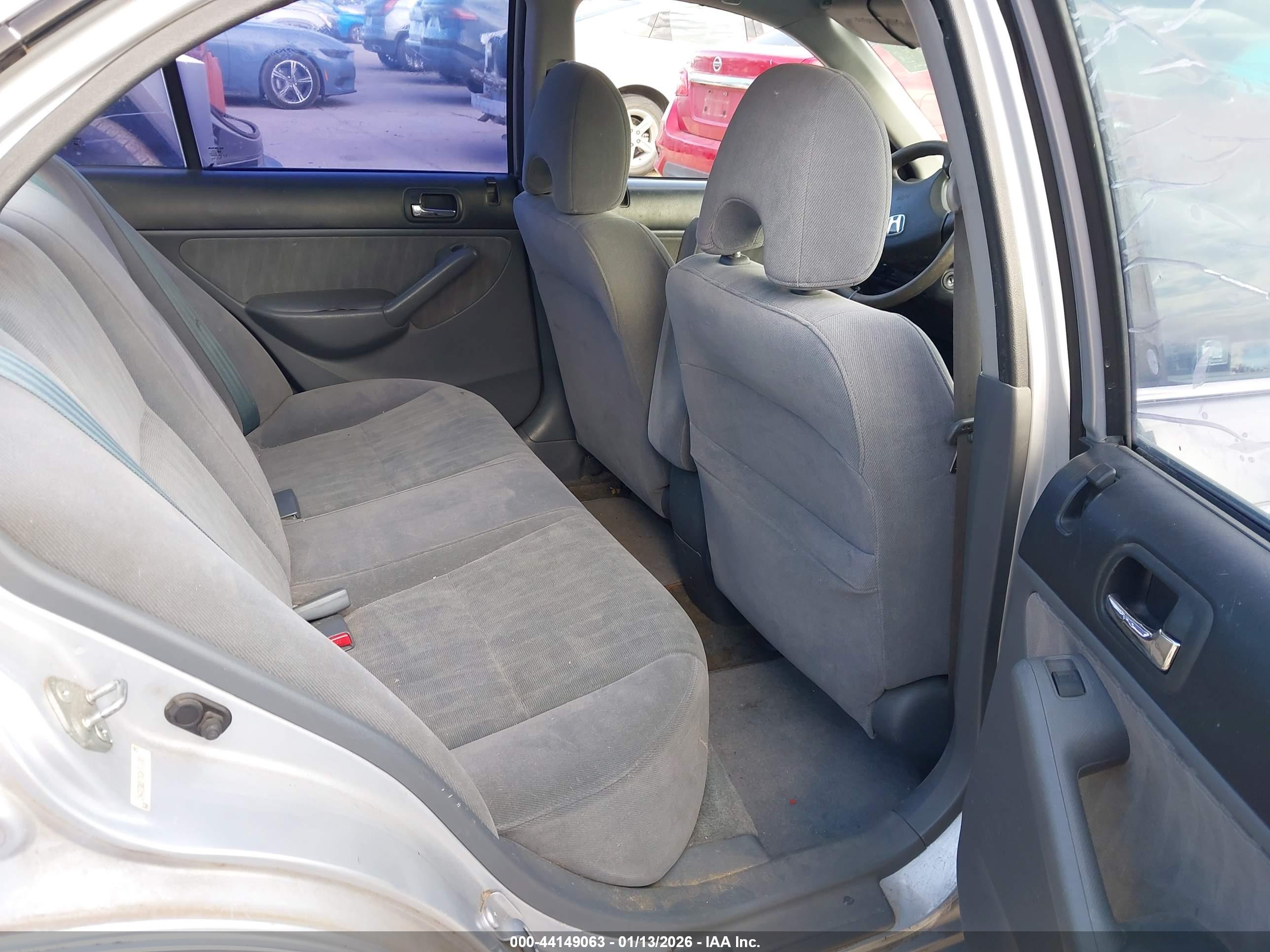 HONDA CIVIC image 8